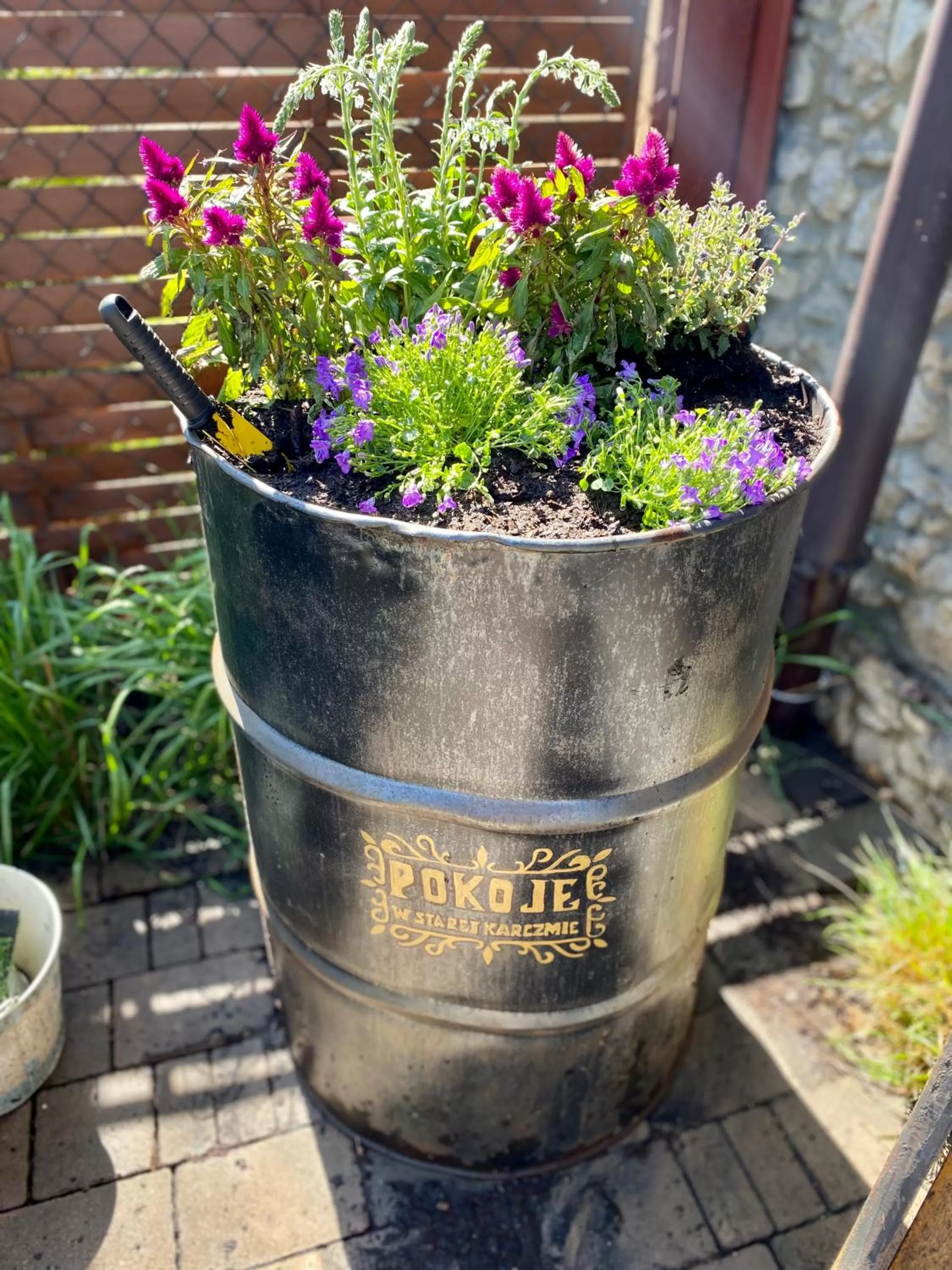 Pokoje w Starej Karczmie - by Upstairs