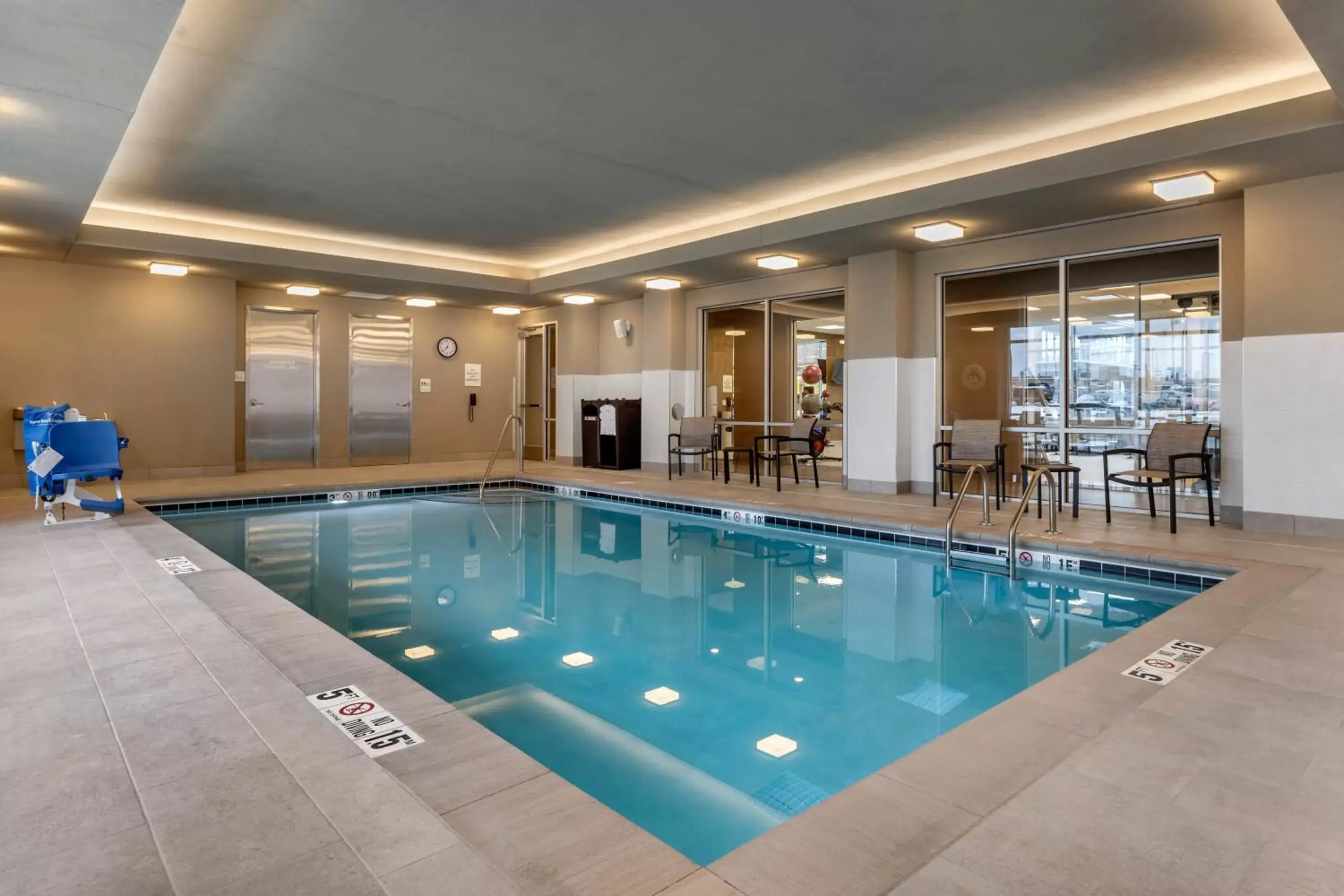 Swimming Pool in Cambria Hotel Omaha Downtown