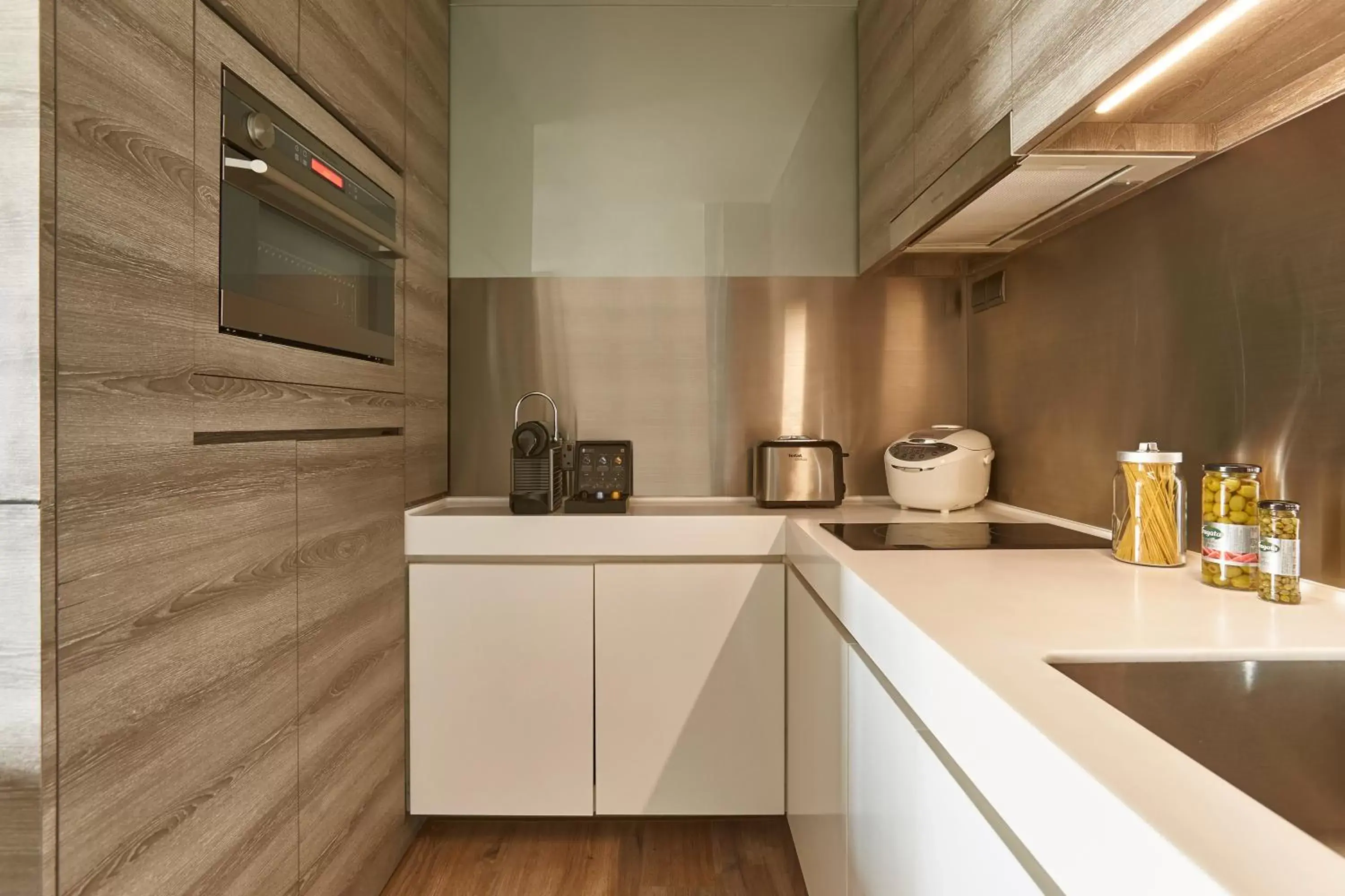 Kitchen or kitchenette in Pan Pacific Serviced Suites Beach Road, Singapore Kitchen or kitchenette in Pan Pacific Serviced Suites Beach Road, Singapore