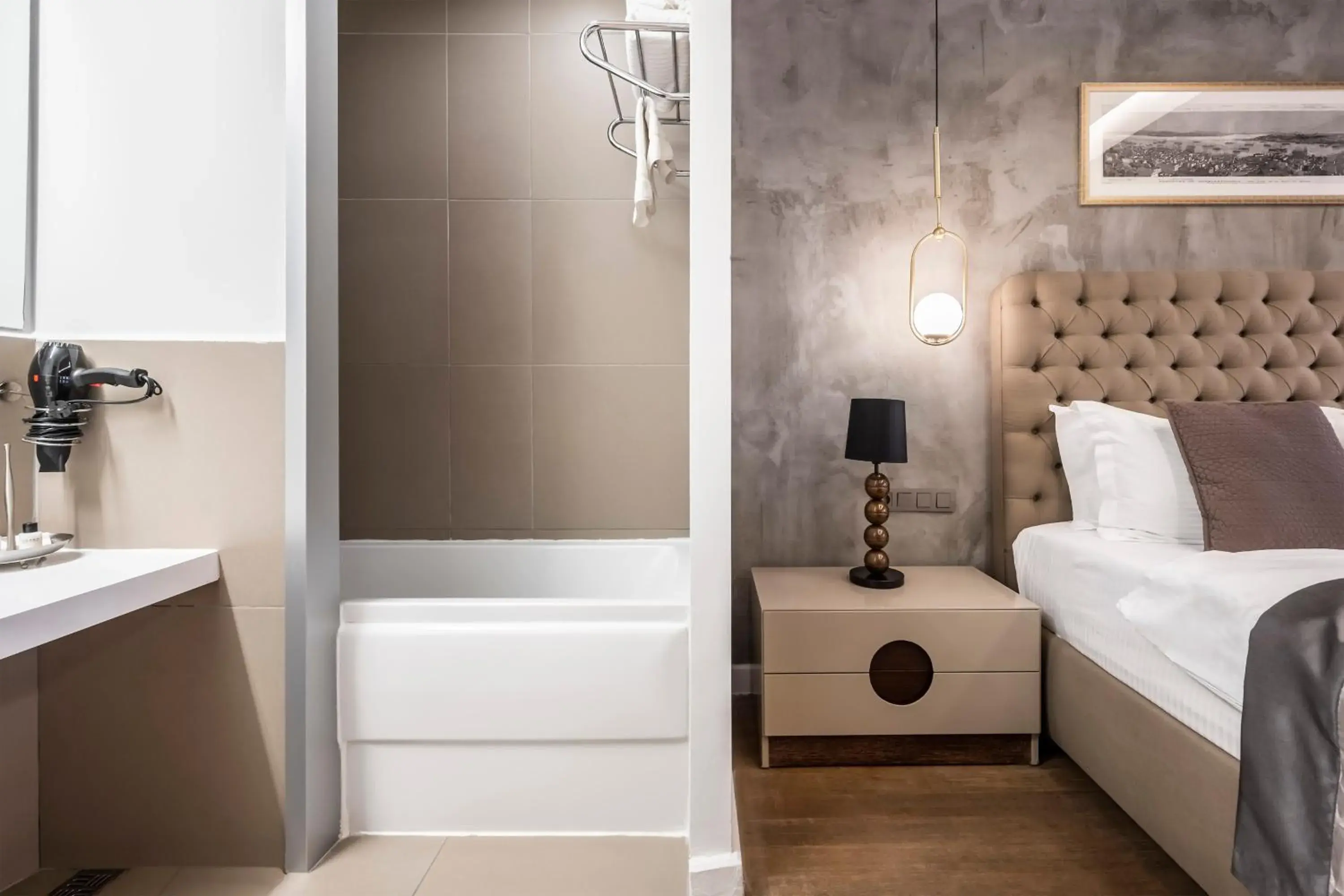 Bath, Bathroom in Ansen Hotel and Suites