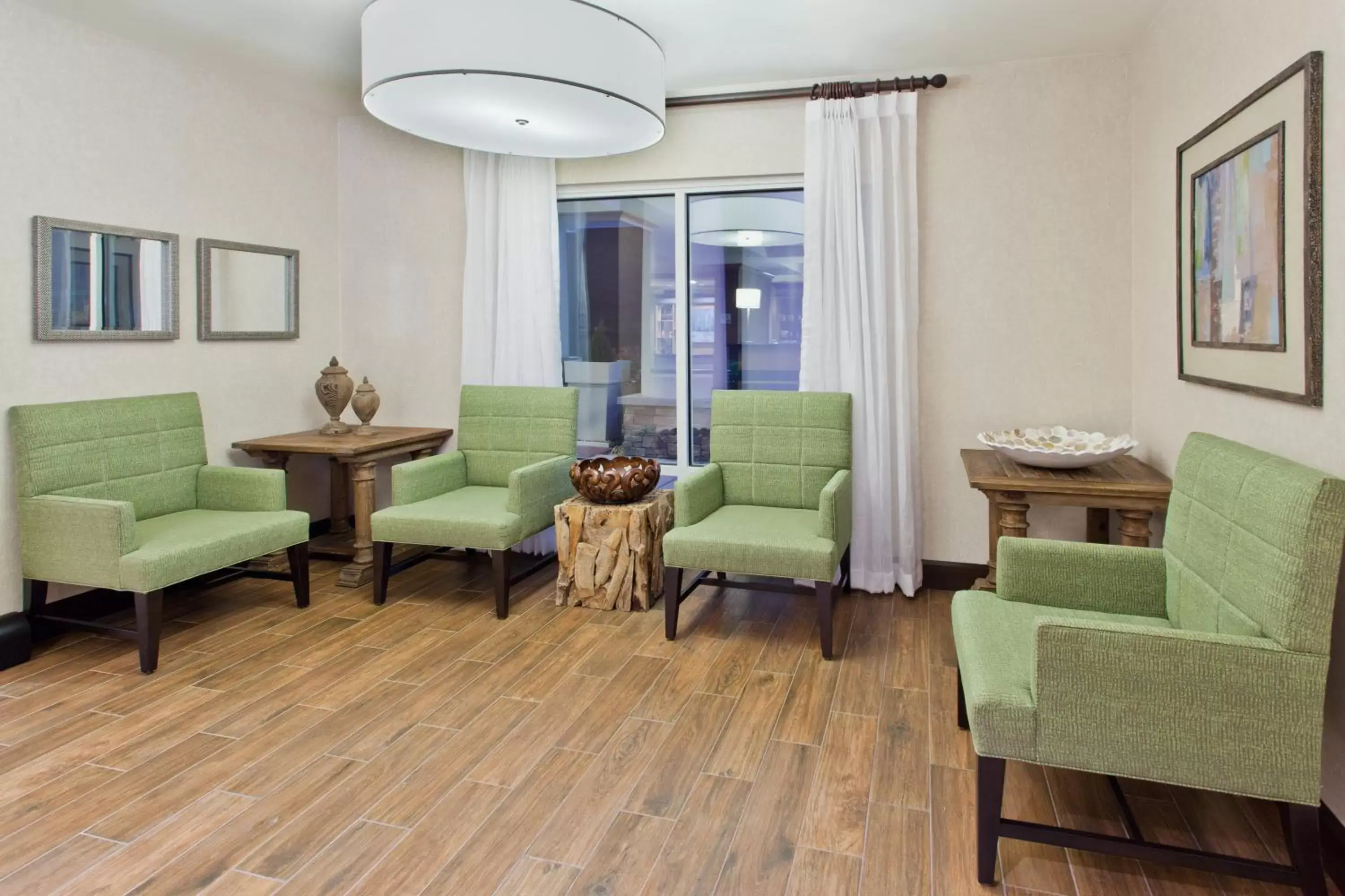 Property building, Seating Area in Holiday Inn Express Hotel & Suites Huntsville West - Research Park, an IHG Hotel