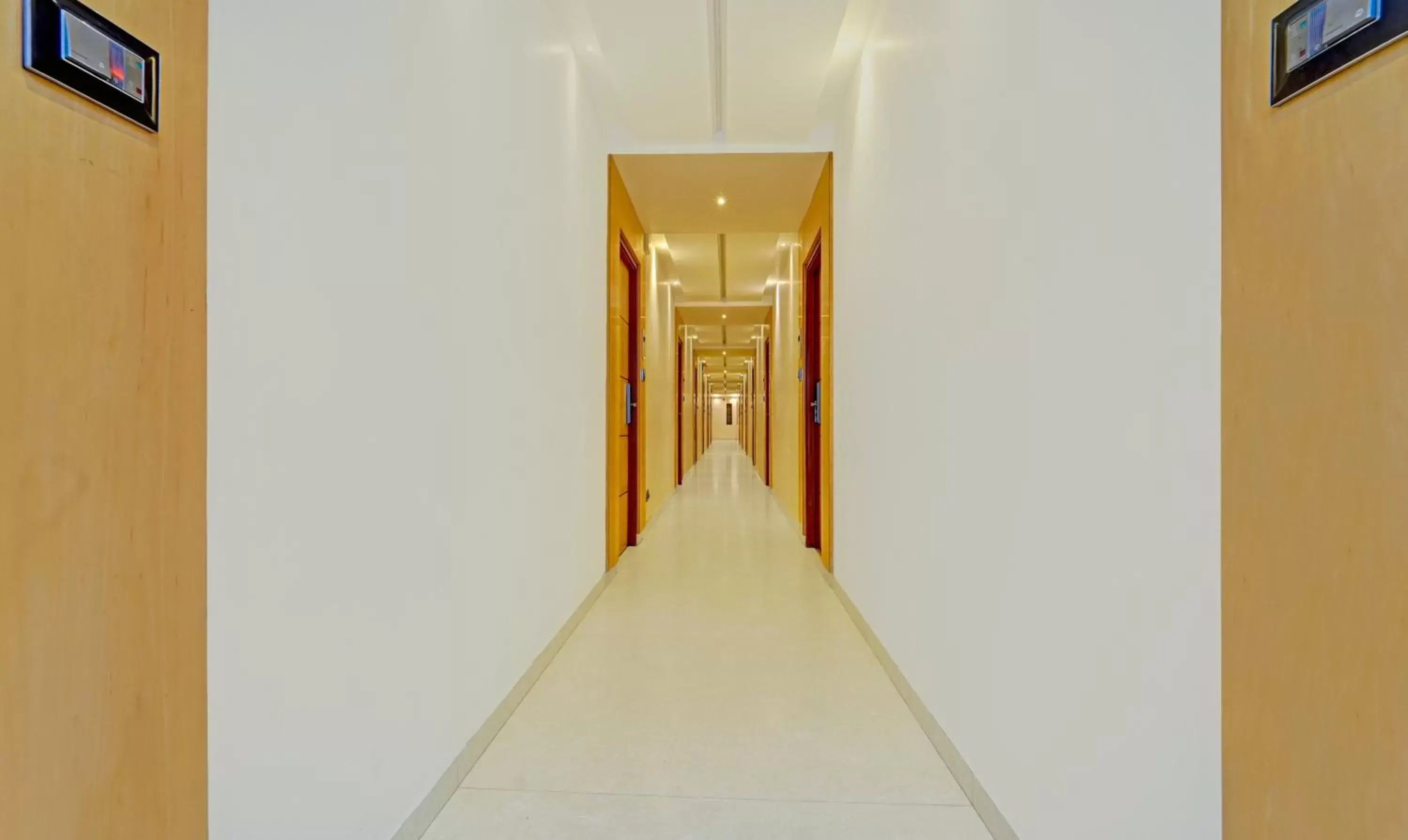 Lobby or reception in Treebo Vinayak Inn, 600 Mts From Coimbatore Railway Station Lobby or reception in Treebo Vinayak Inn, 600 Mts From Coimbatore Railway Station