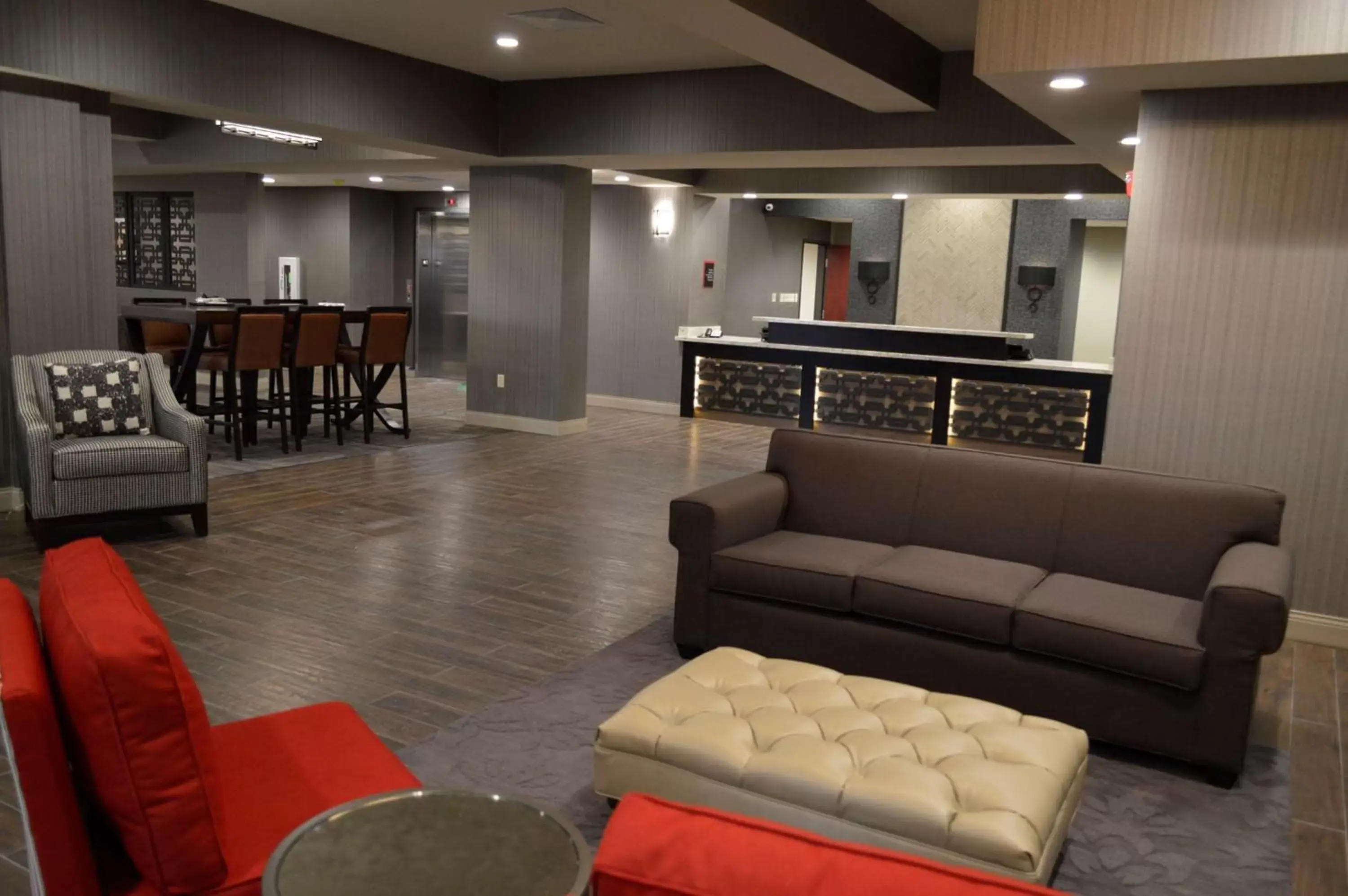 Lobby or reception in Best Western Plus Stevens County Inn