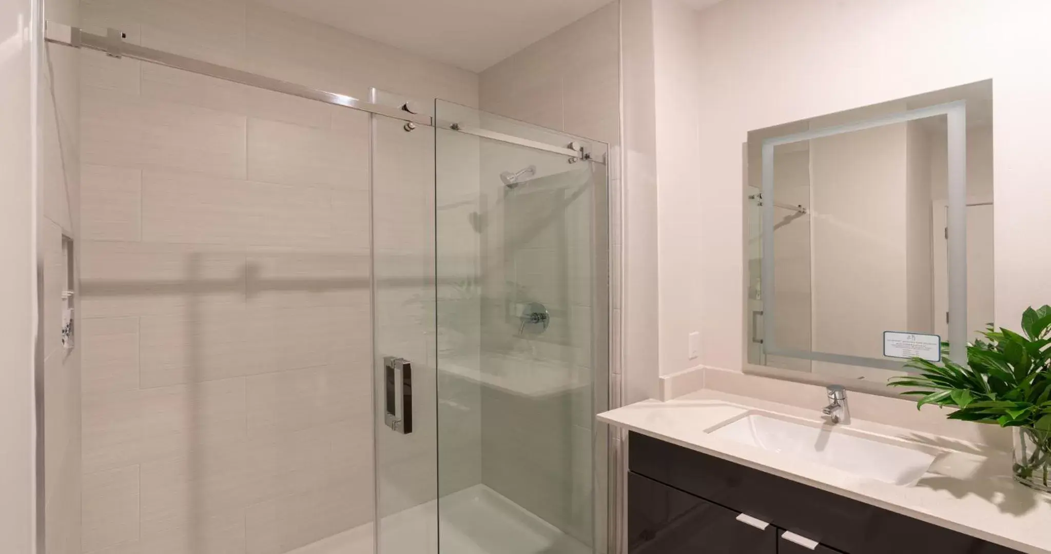 Bathroom in Westshore Apartments by Barsala