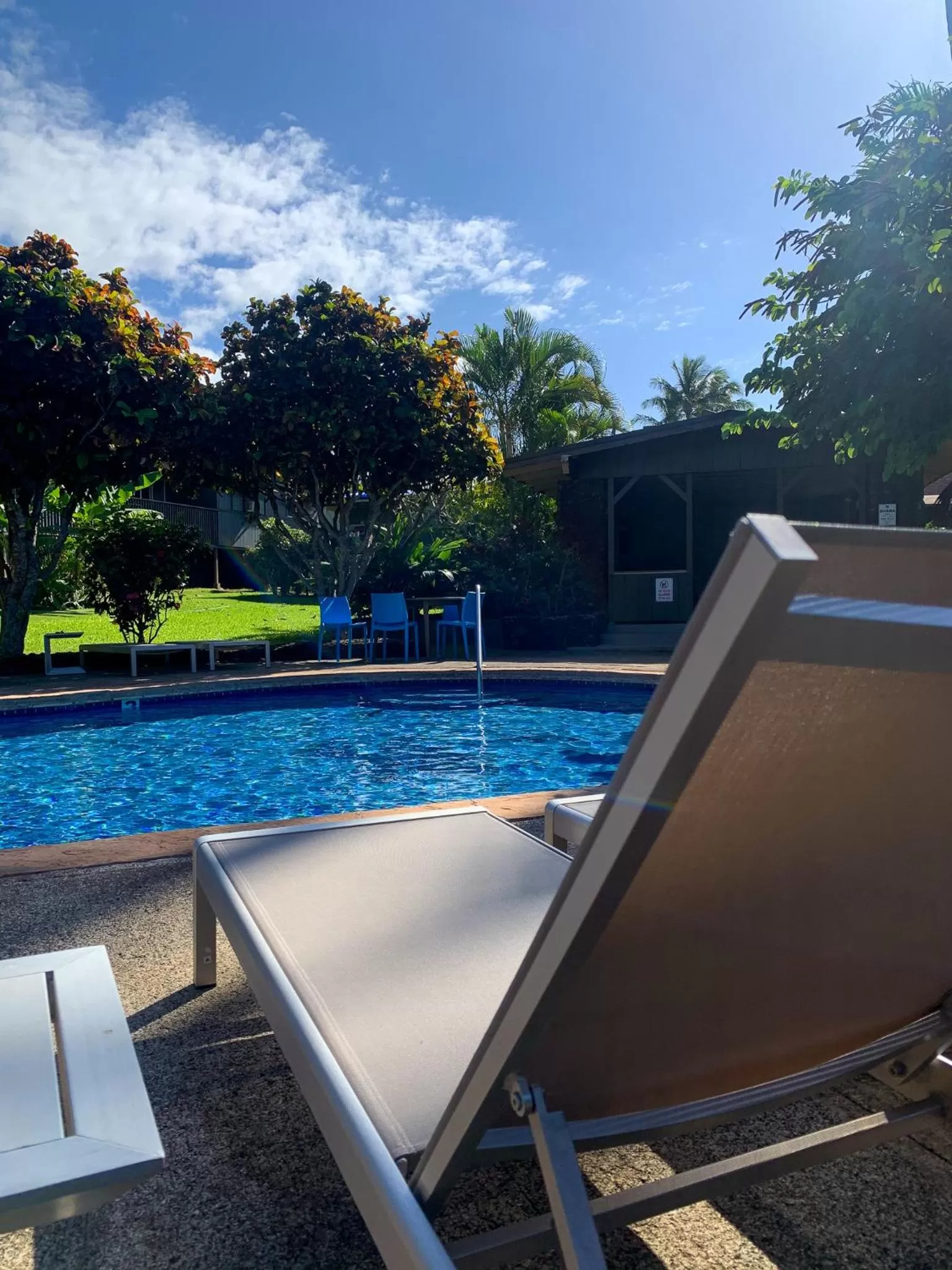 Swimming pool in Napili Village Hotel