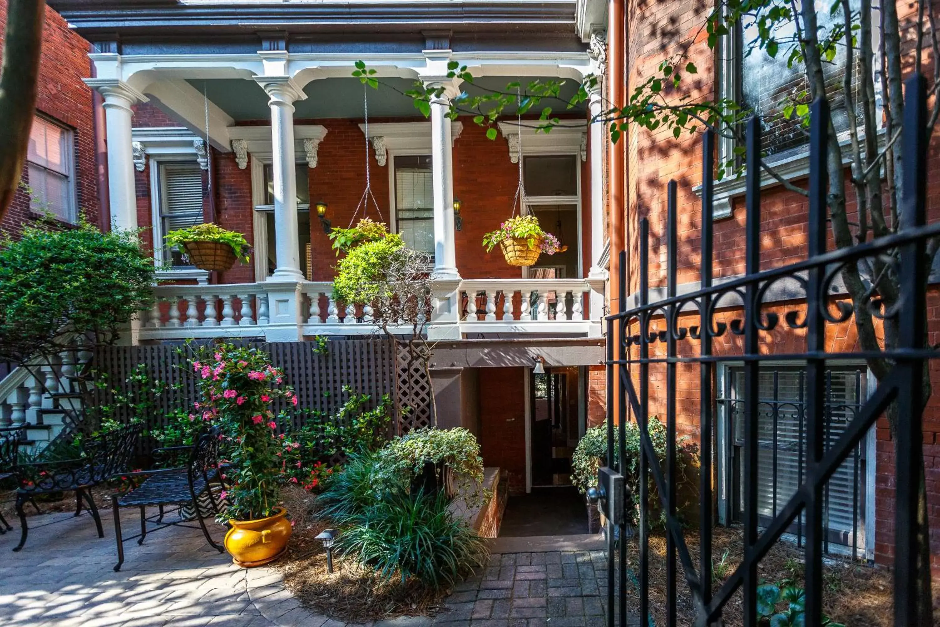 Garden, Property Building in Kehoe House, Historic Inns of Savannah Collection