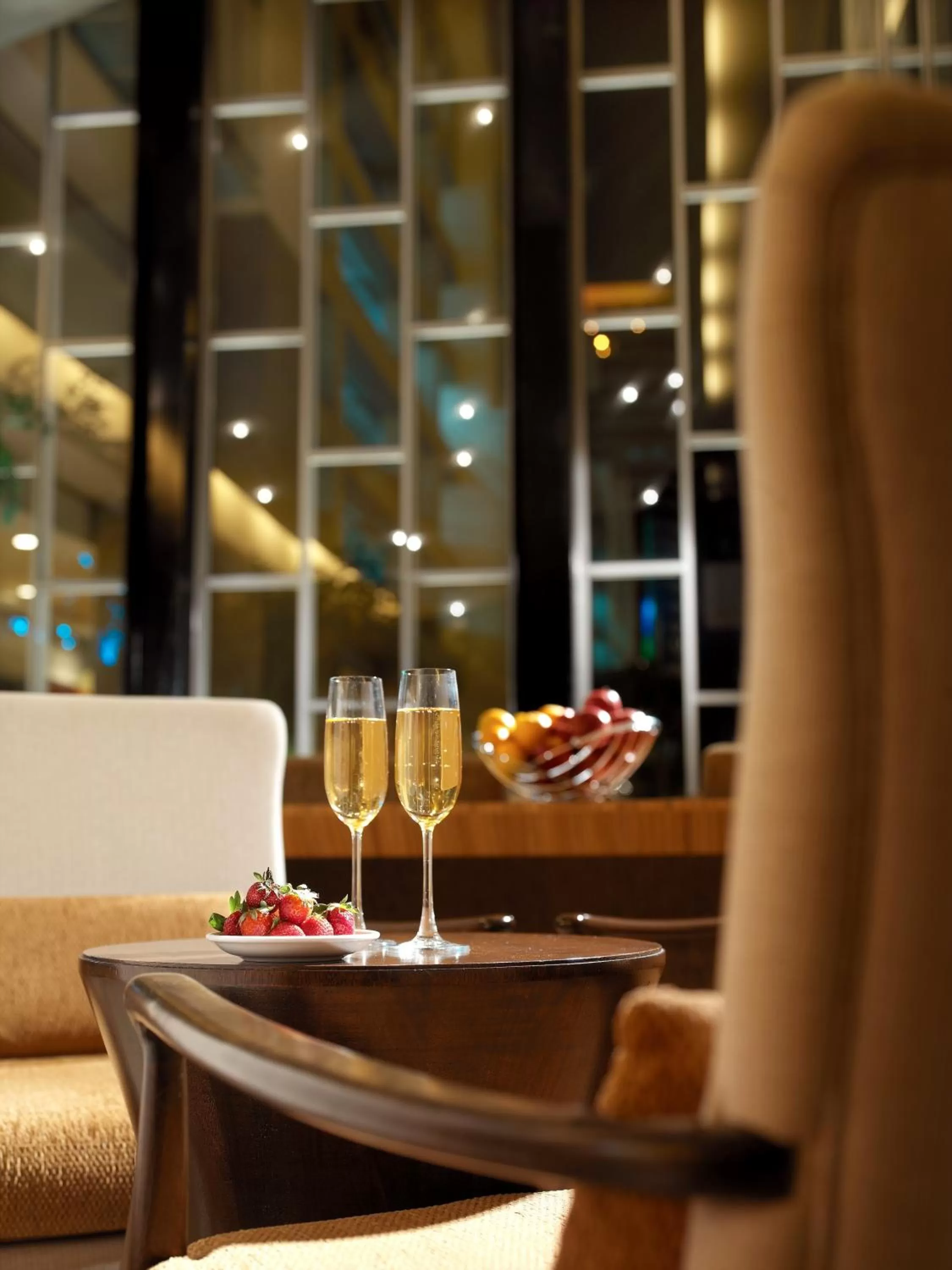 Food in St Giles Boulevard