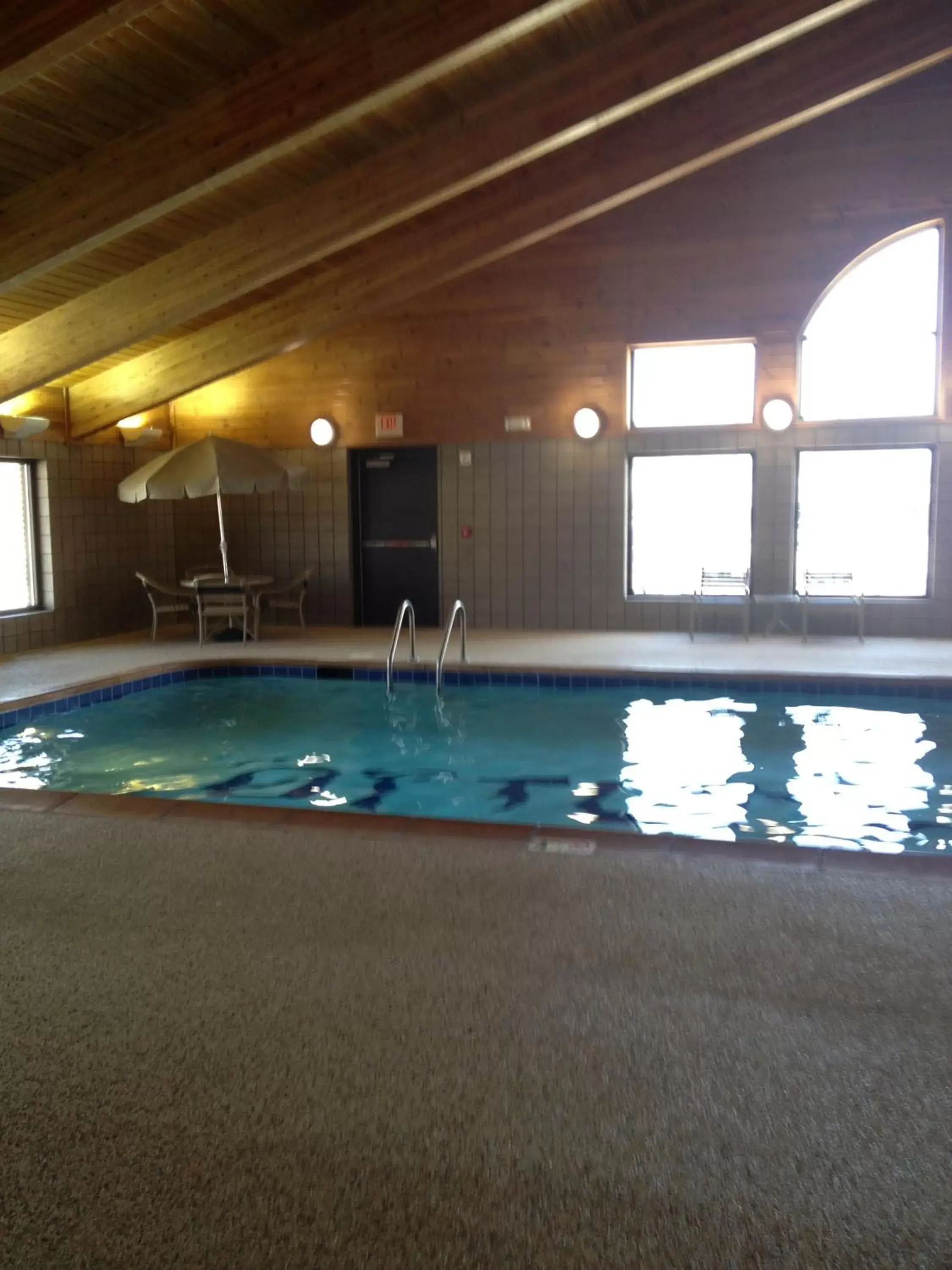 Swimming Pool in AmericInn by Wyndham Ottumwa