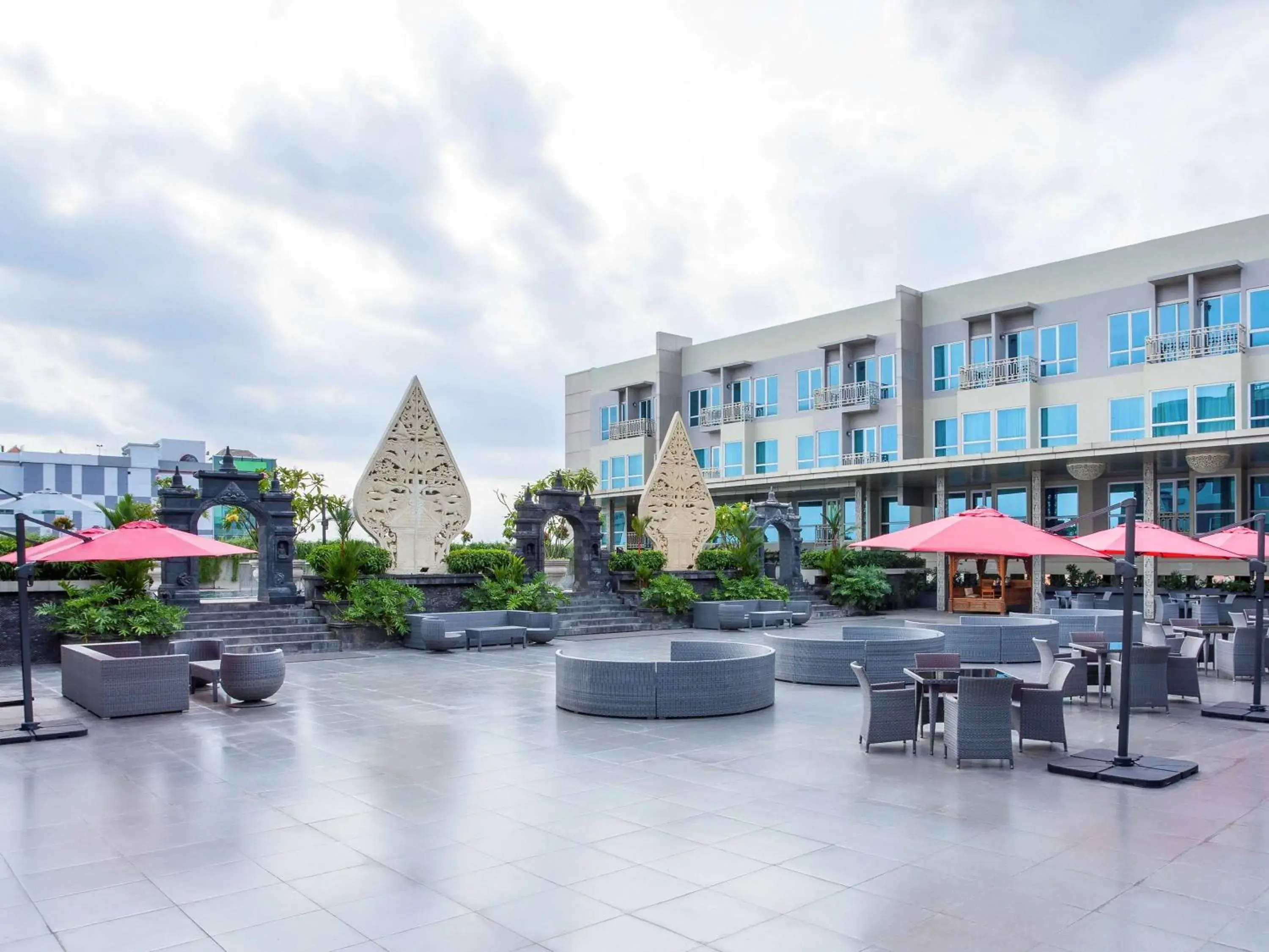 Pool view, Property Building in Grand Mercure Yogyakarta Adi Sucipto