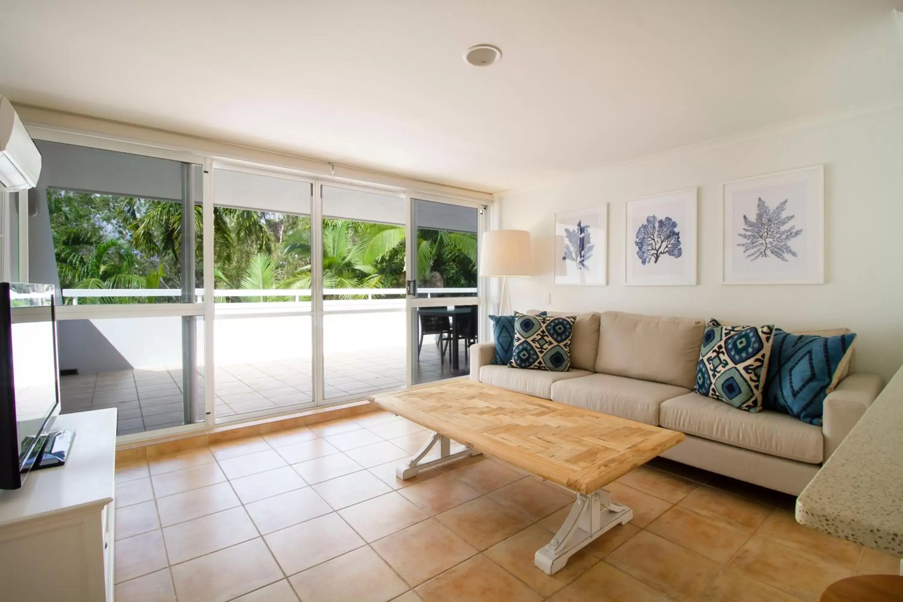 Seating Area in The White House Port Douglas