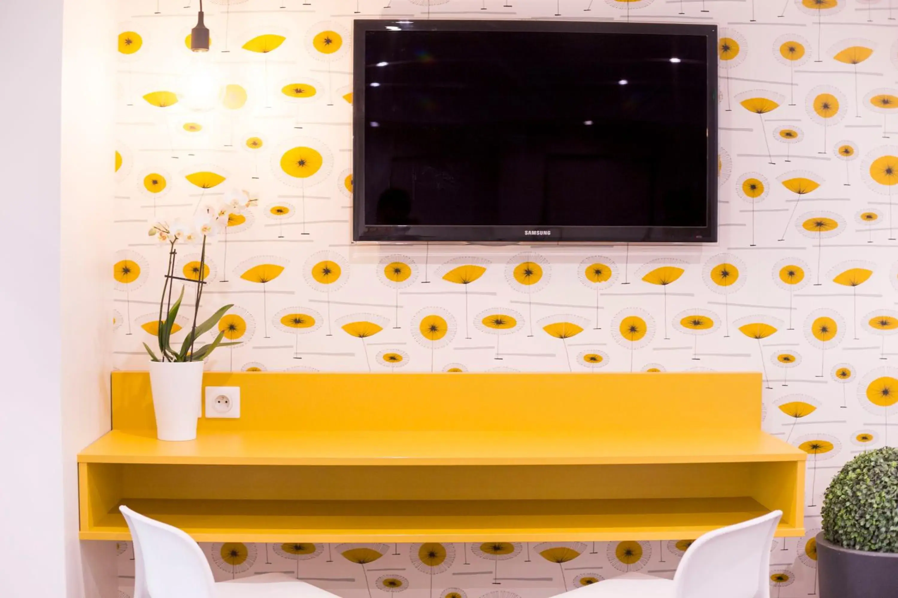 Lounge or bar in Hotel Des Arts Lounge or bar in Hotel Des Arts