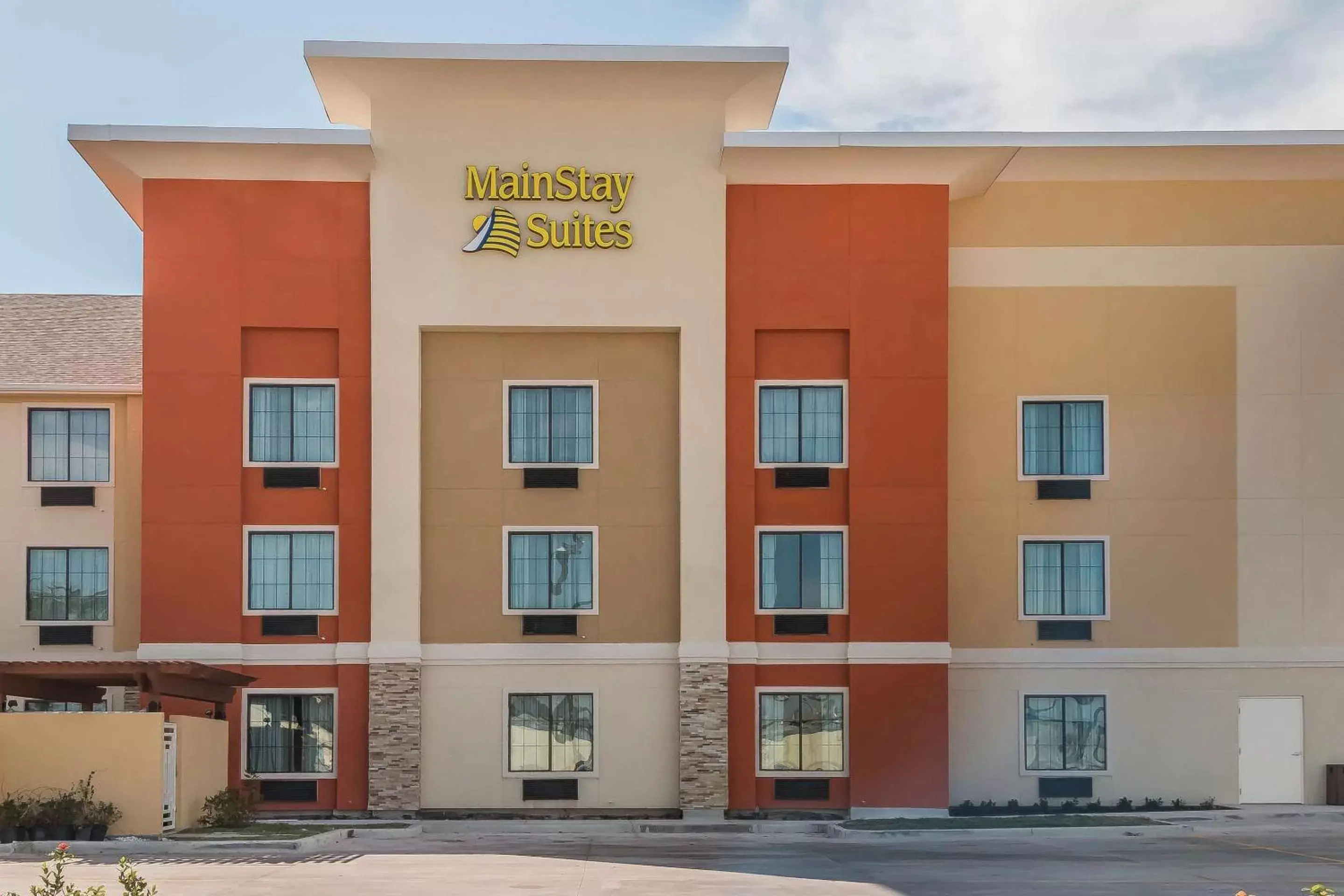 Property Building in MainStay Suites Edinburg