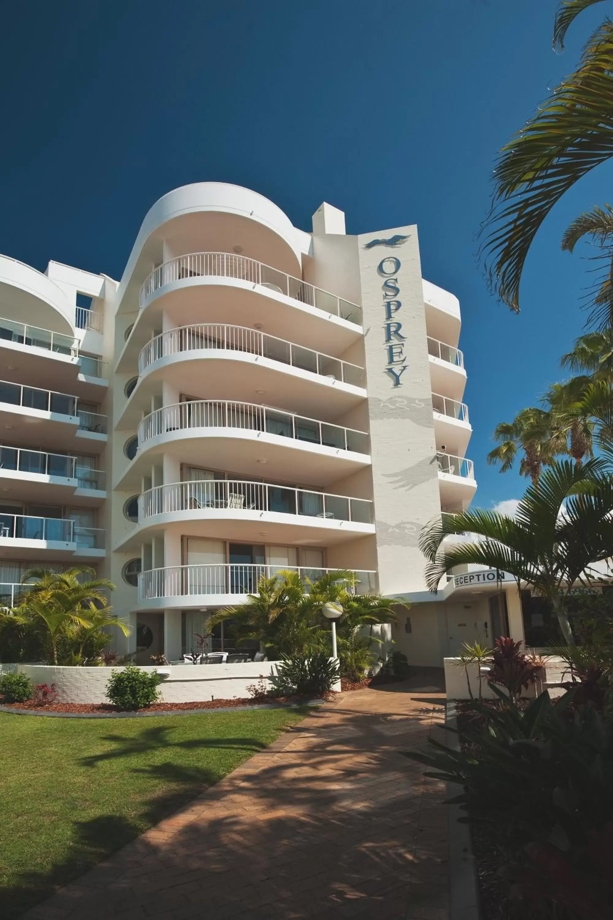 Facade/entrance in Osprey Apartments Facade/entrance in Osprey Apartments