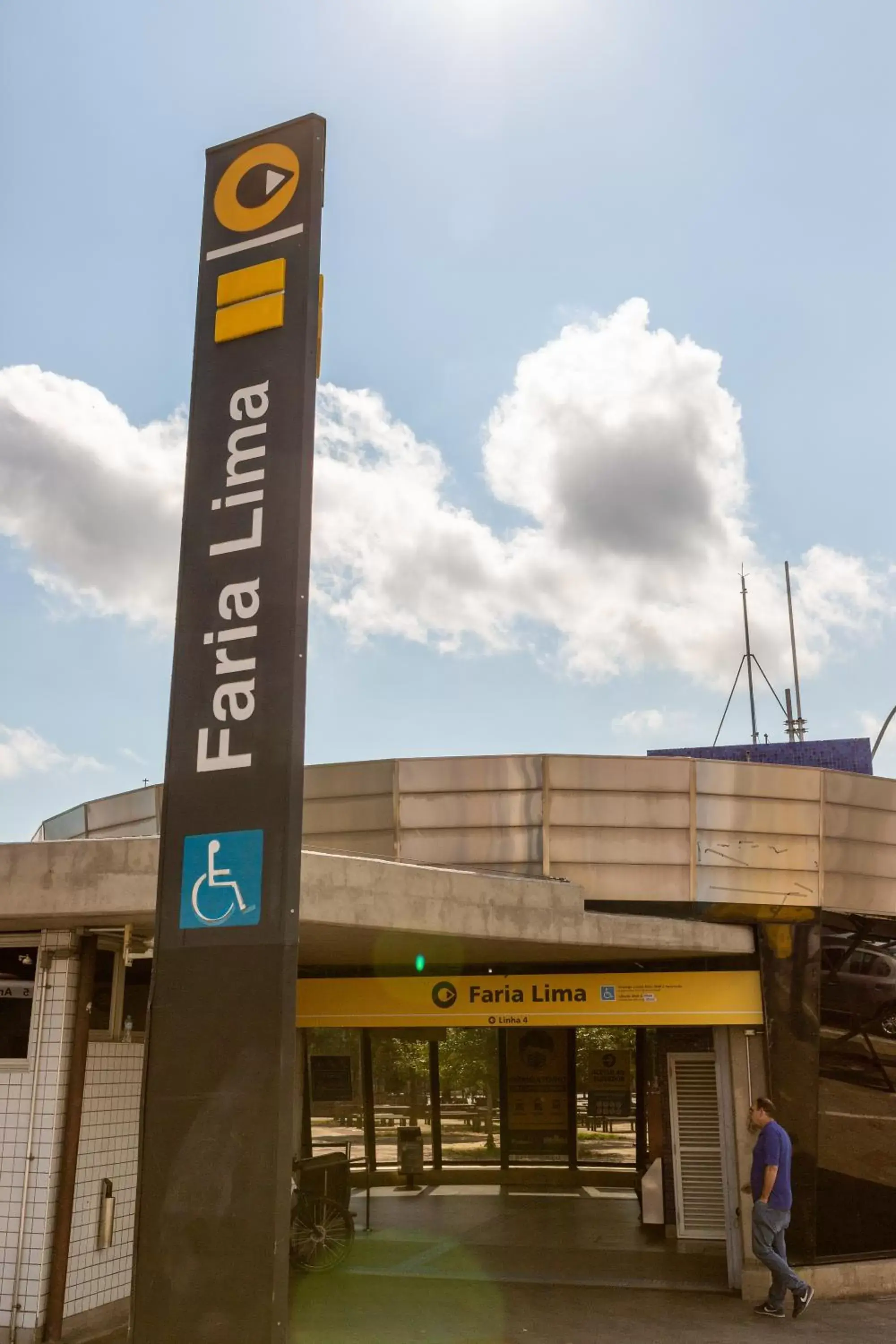 Nearby landmark, Property Logo/Sign in ibis Styles SP Faria Lima