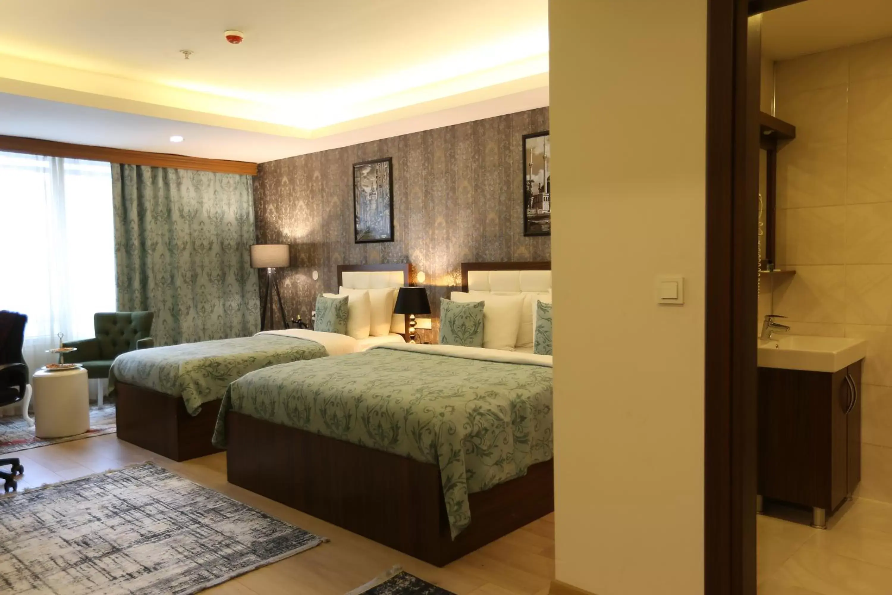 Bed in Cebeci Grand Hotel
