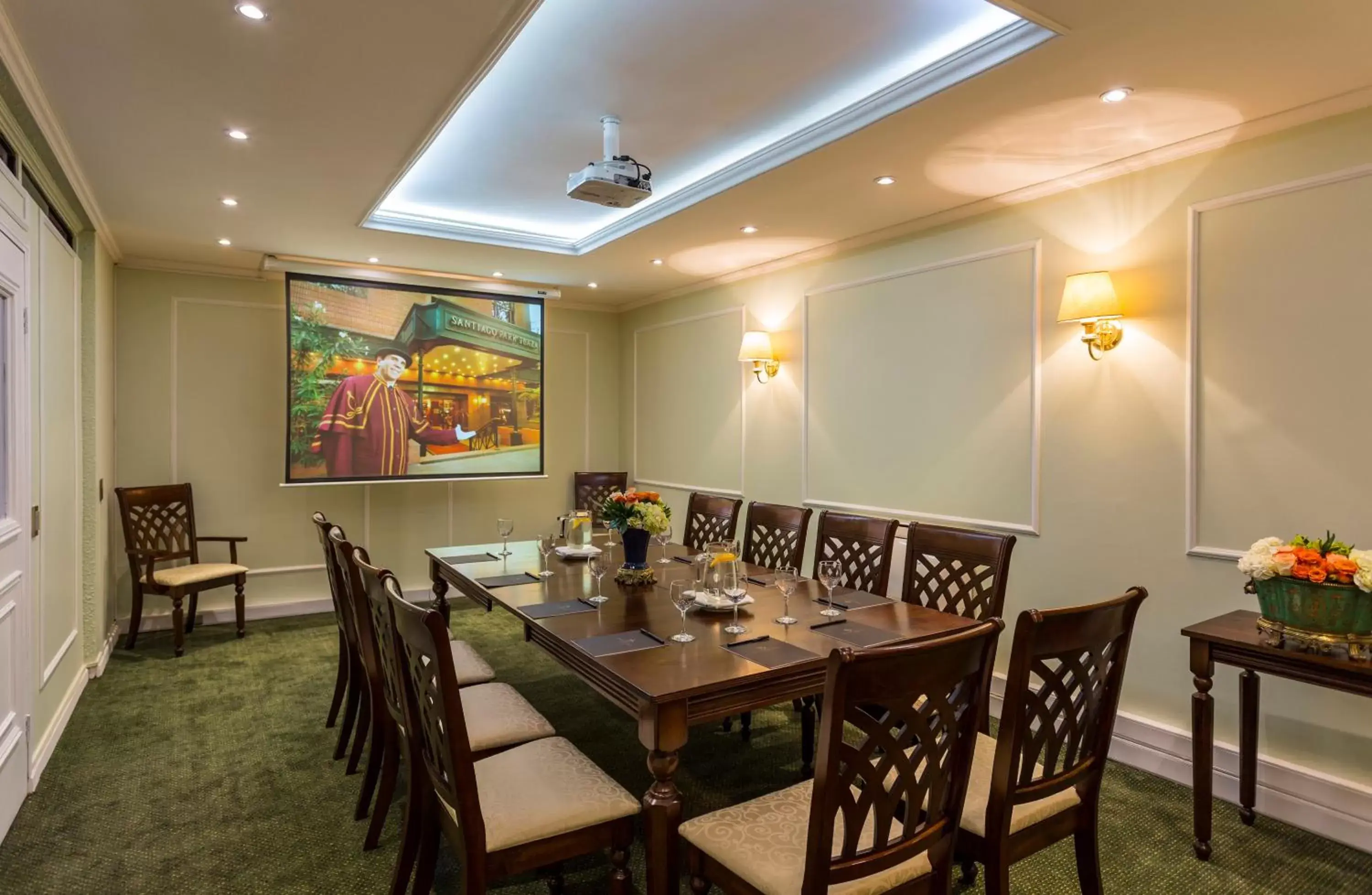 Business facilities, Restaurant/Places to Eat in Park Plaza Apartments