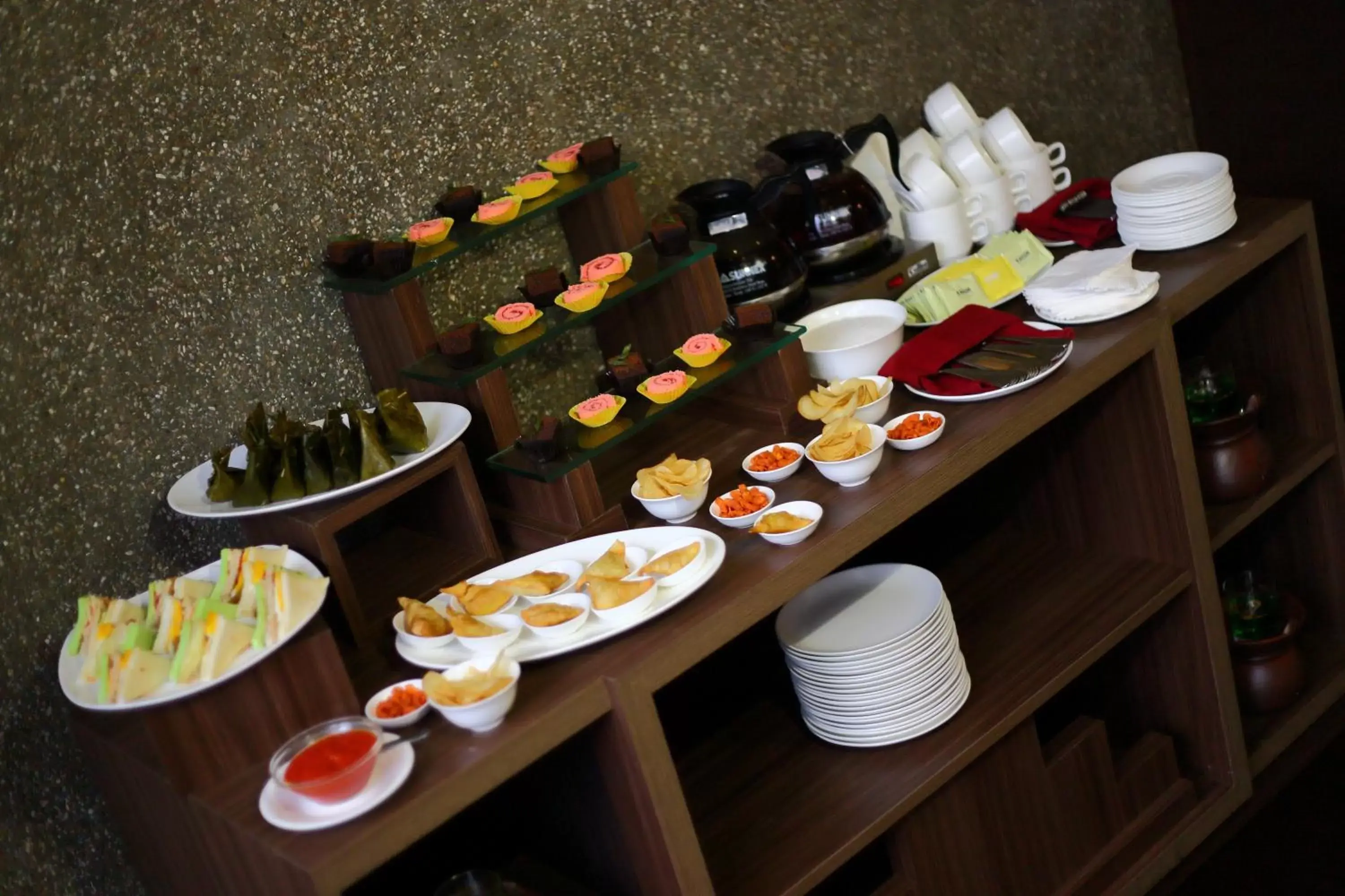 Breakfast, Food in Serela Merdeka by KAGUM Hotels