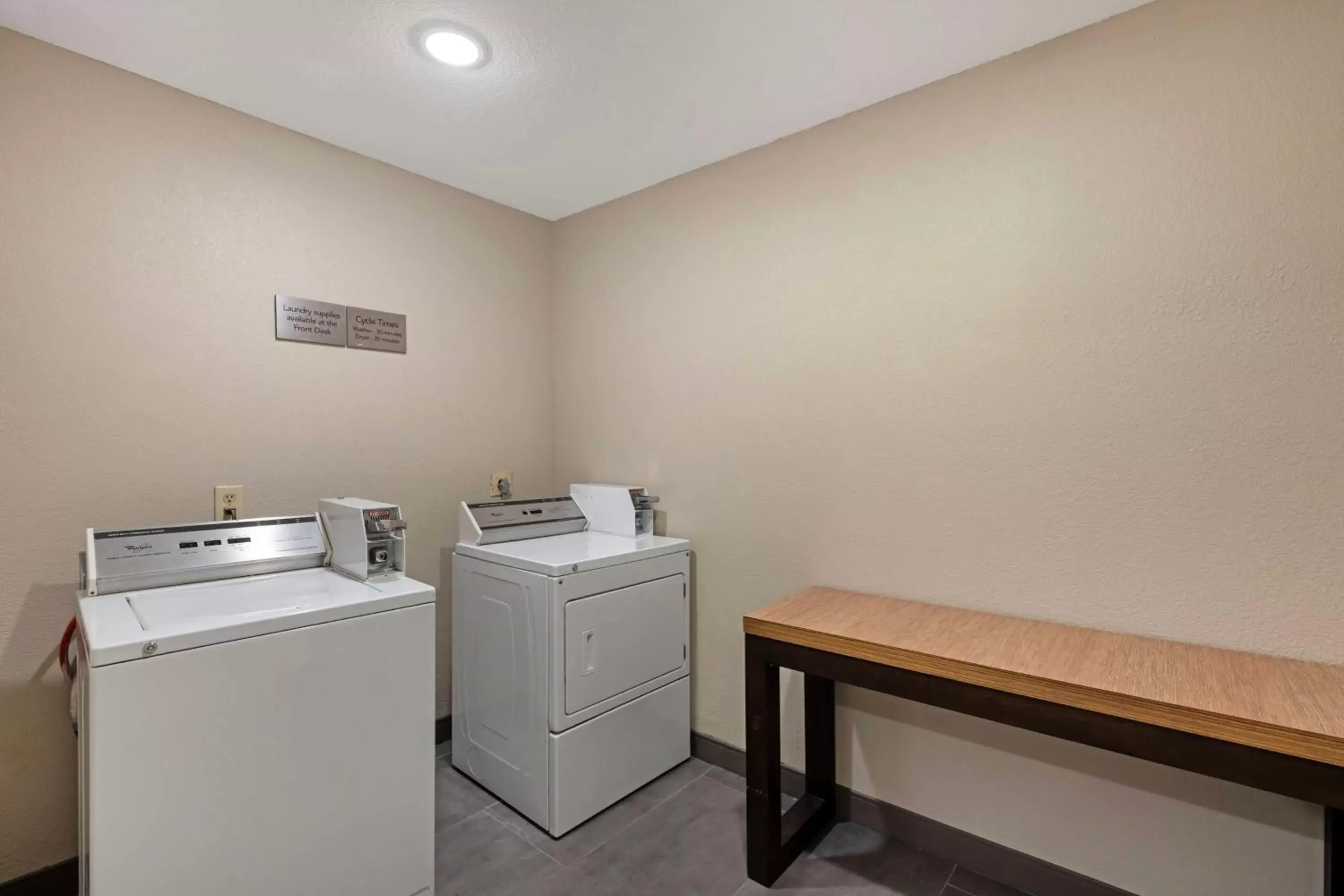 laundry, Kitchen/Kitchenette in Best Western Plus Fort Worth North