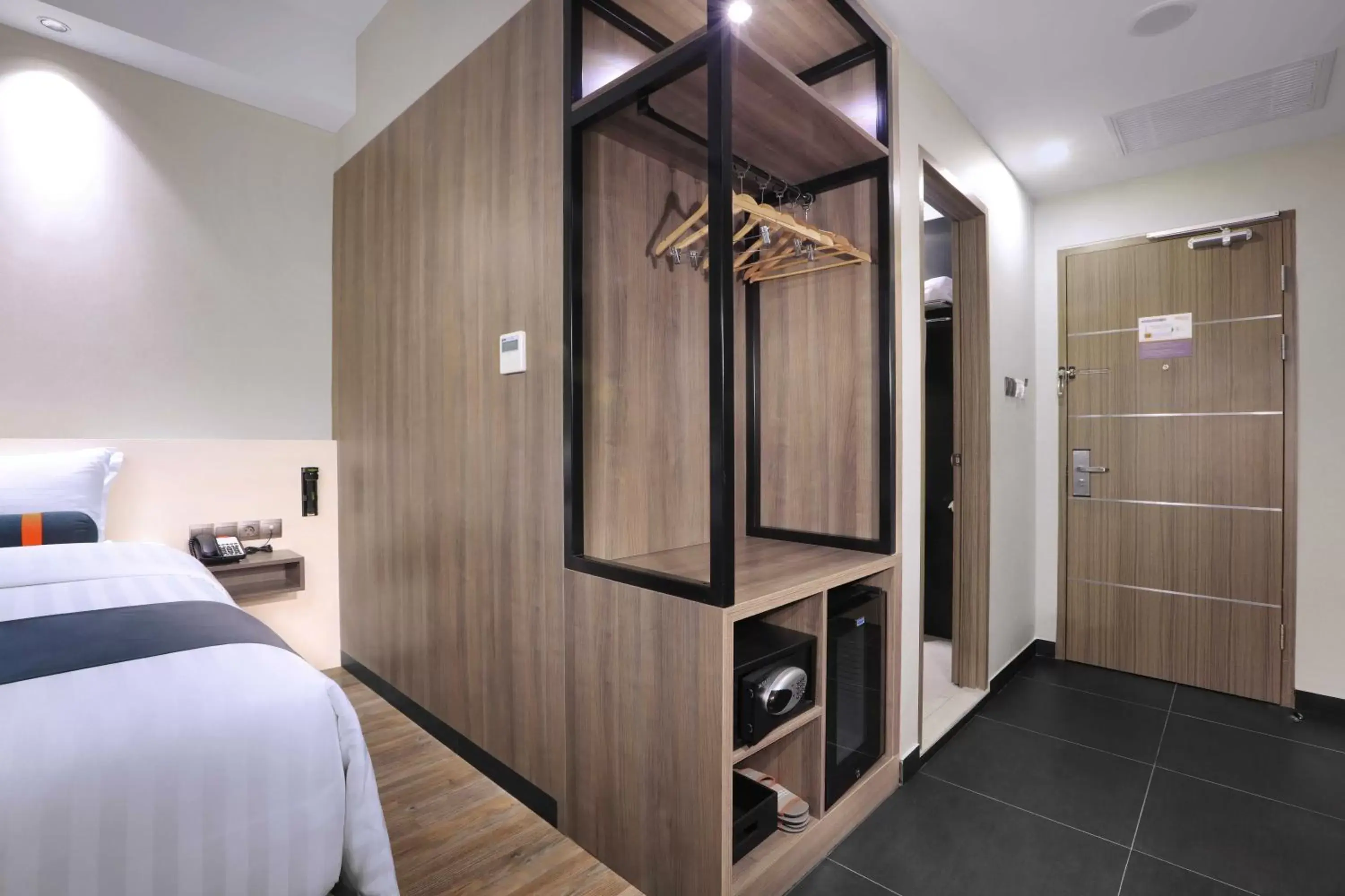 Bed in Harper Wahid Hasyim Medan by ASTON Bed in Harper Wahid Hasyim Medan by ASTON