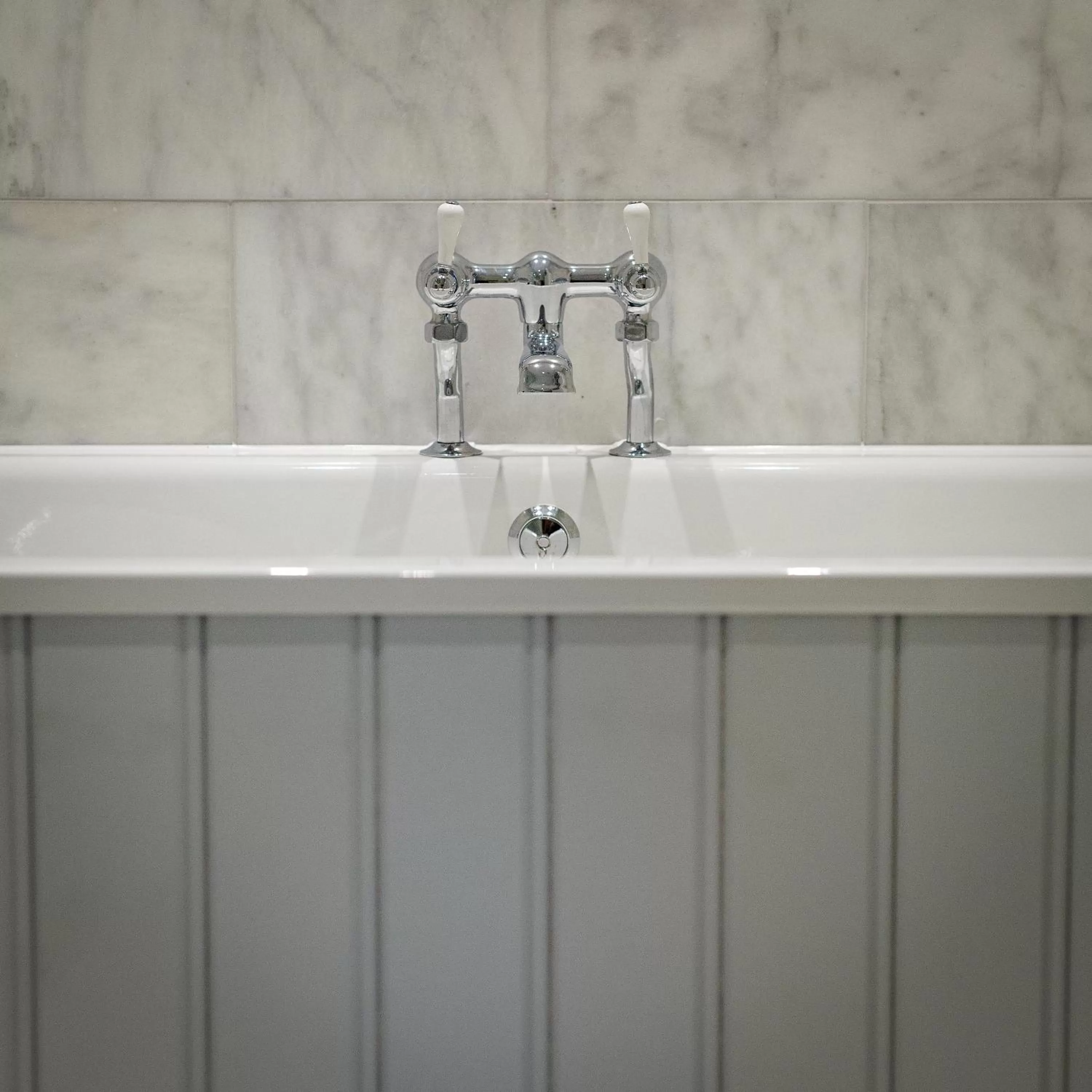 Bathroom in The Assembly House in central Norwich