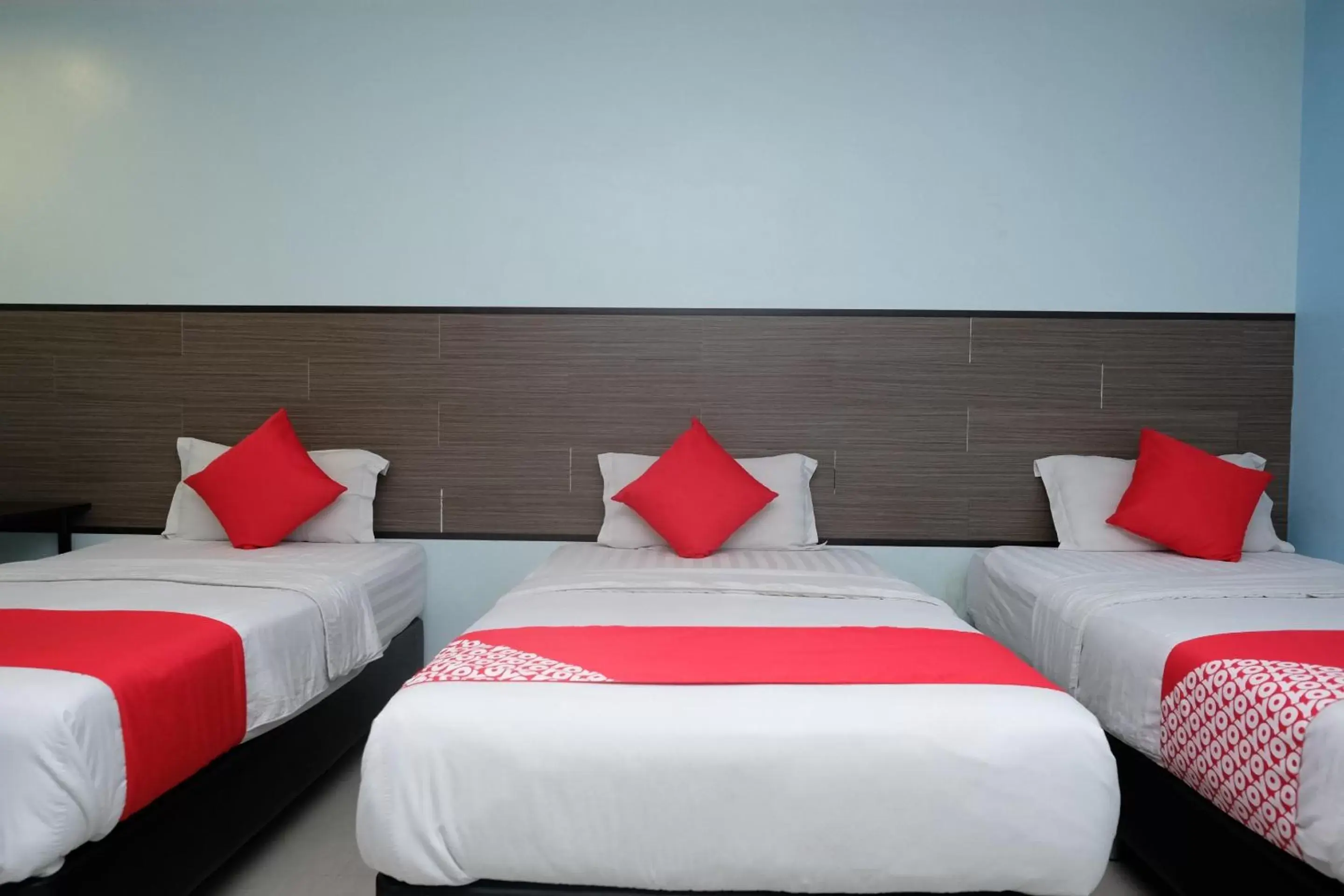 Photo of the whole room, Bed in Hotel De' Tees, Masai Utama