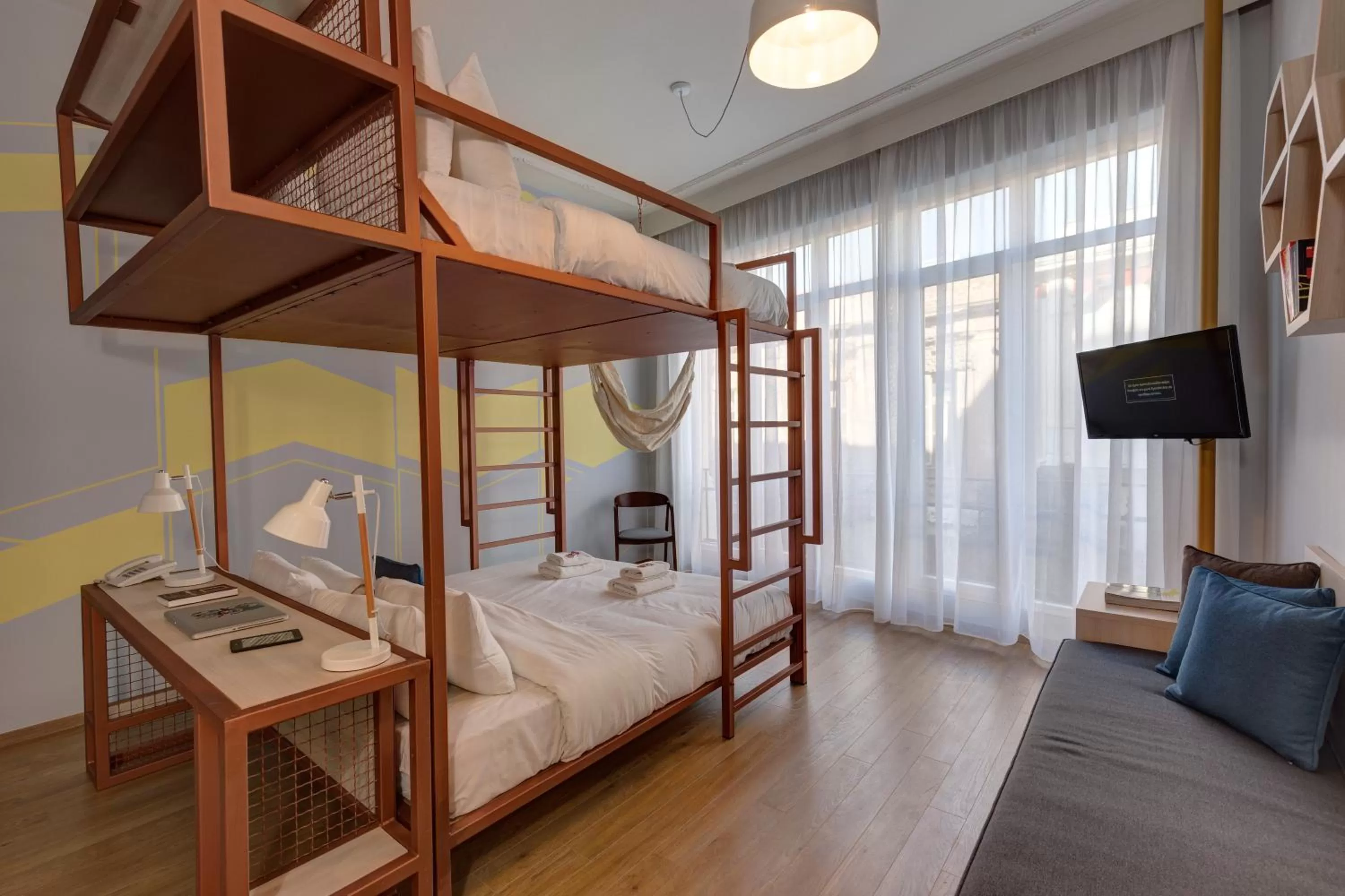 Photo of the whole room, Bed in Colors Urban Hotel Thessaloniki