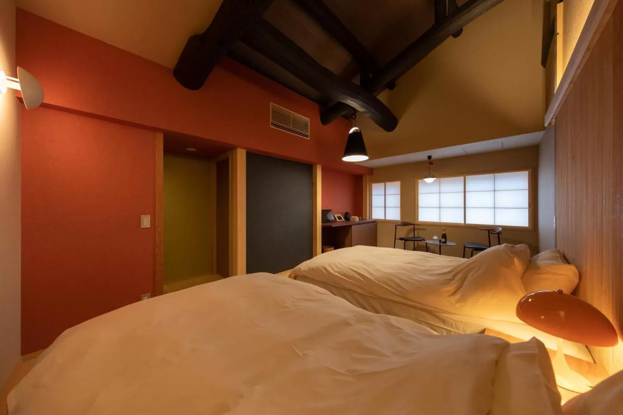 Twin Room with Tatami Floor 203 -OHMIYA- - single occupancy in Hotel Koo Otsuhyakucho