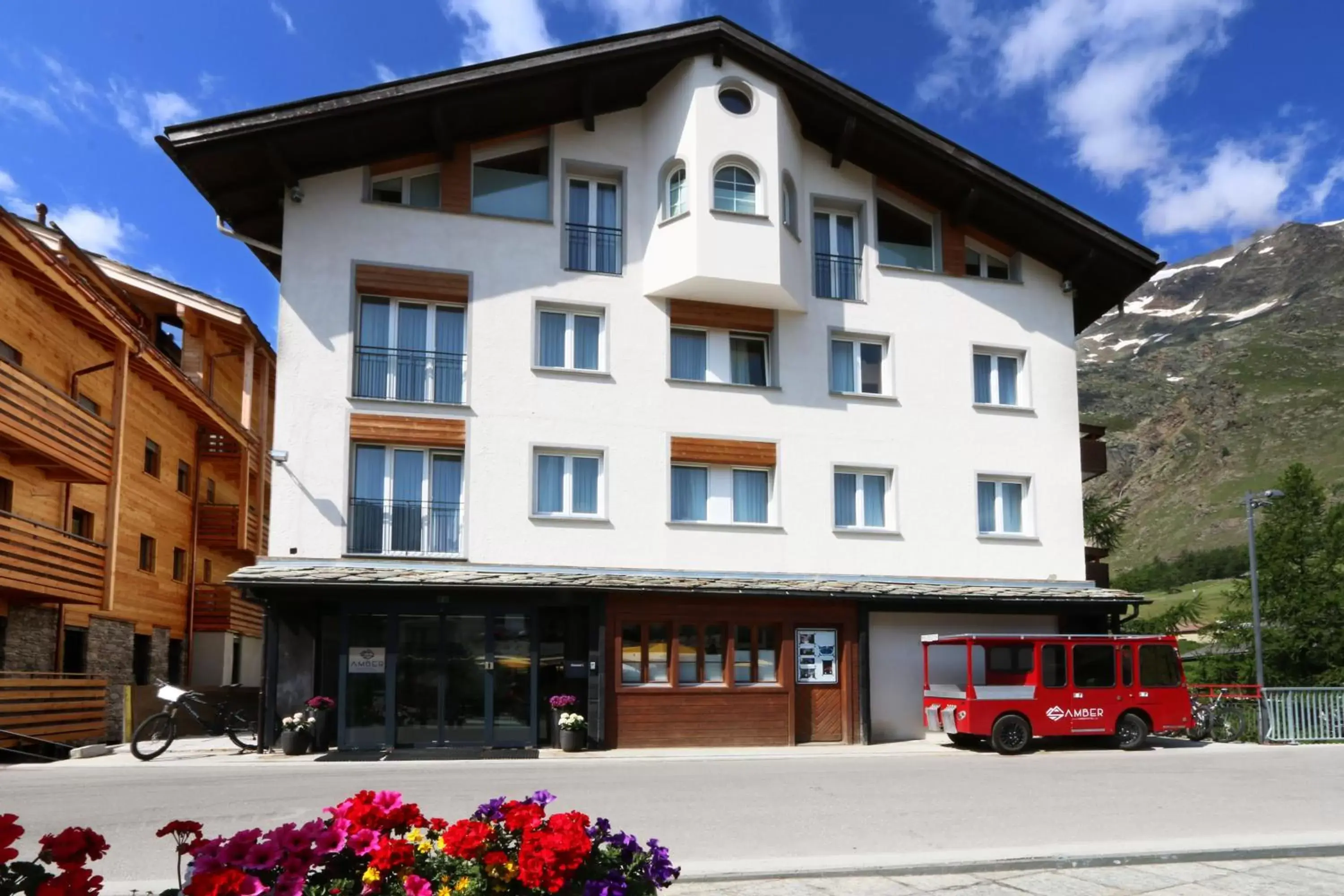 Facade/entrance, Property Building in Amber Ski-in/out Hotel & Spa