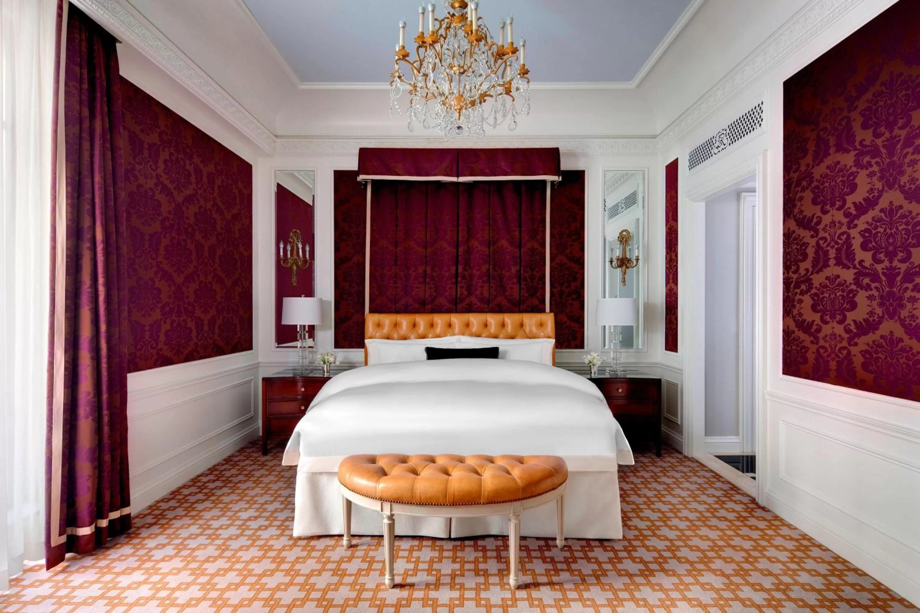 Bedroom, Bed in The St. Regis New York