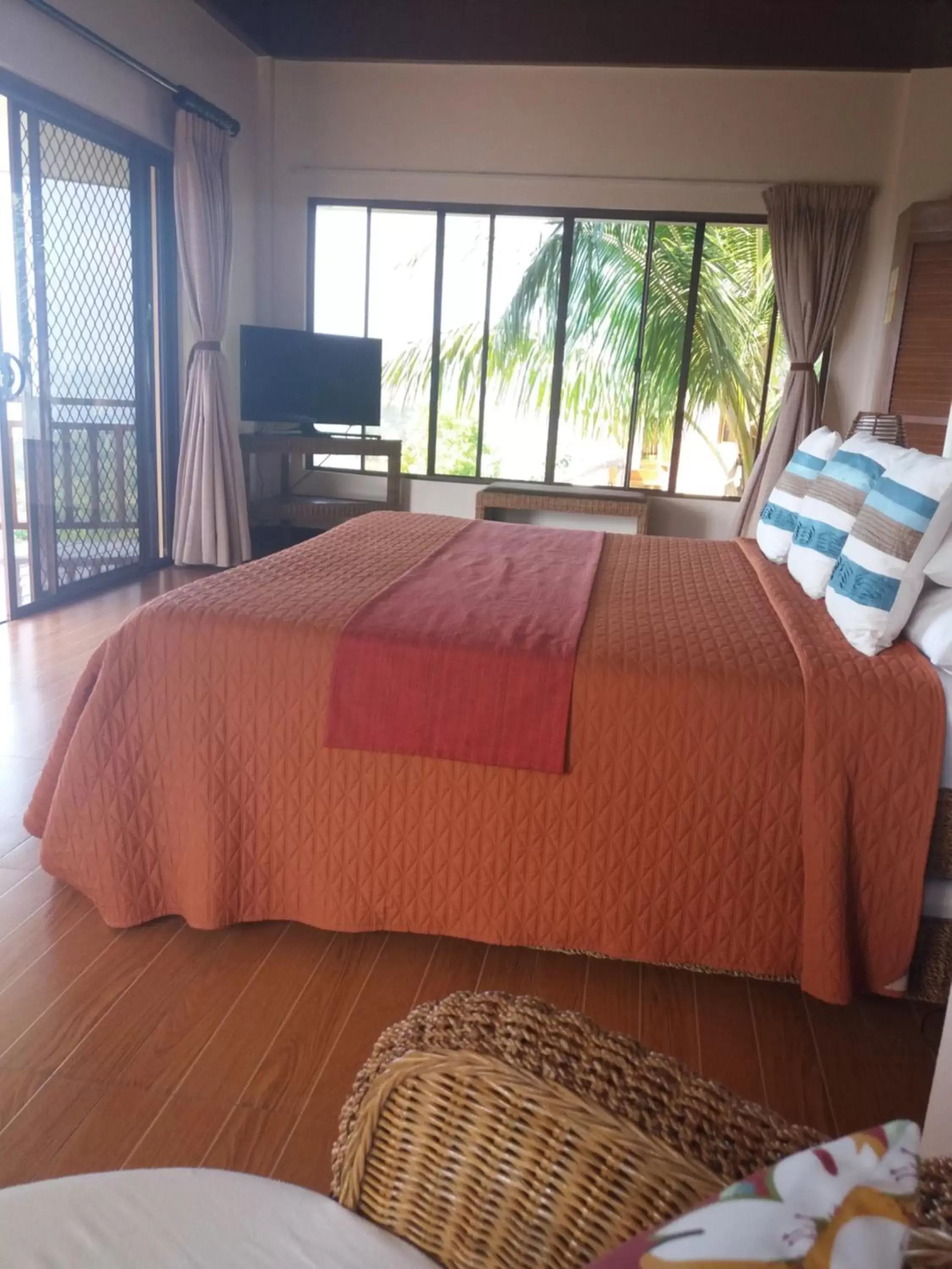 Executive Sea View Villa in Infinity Heights Resort