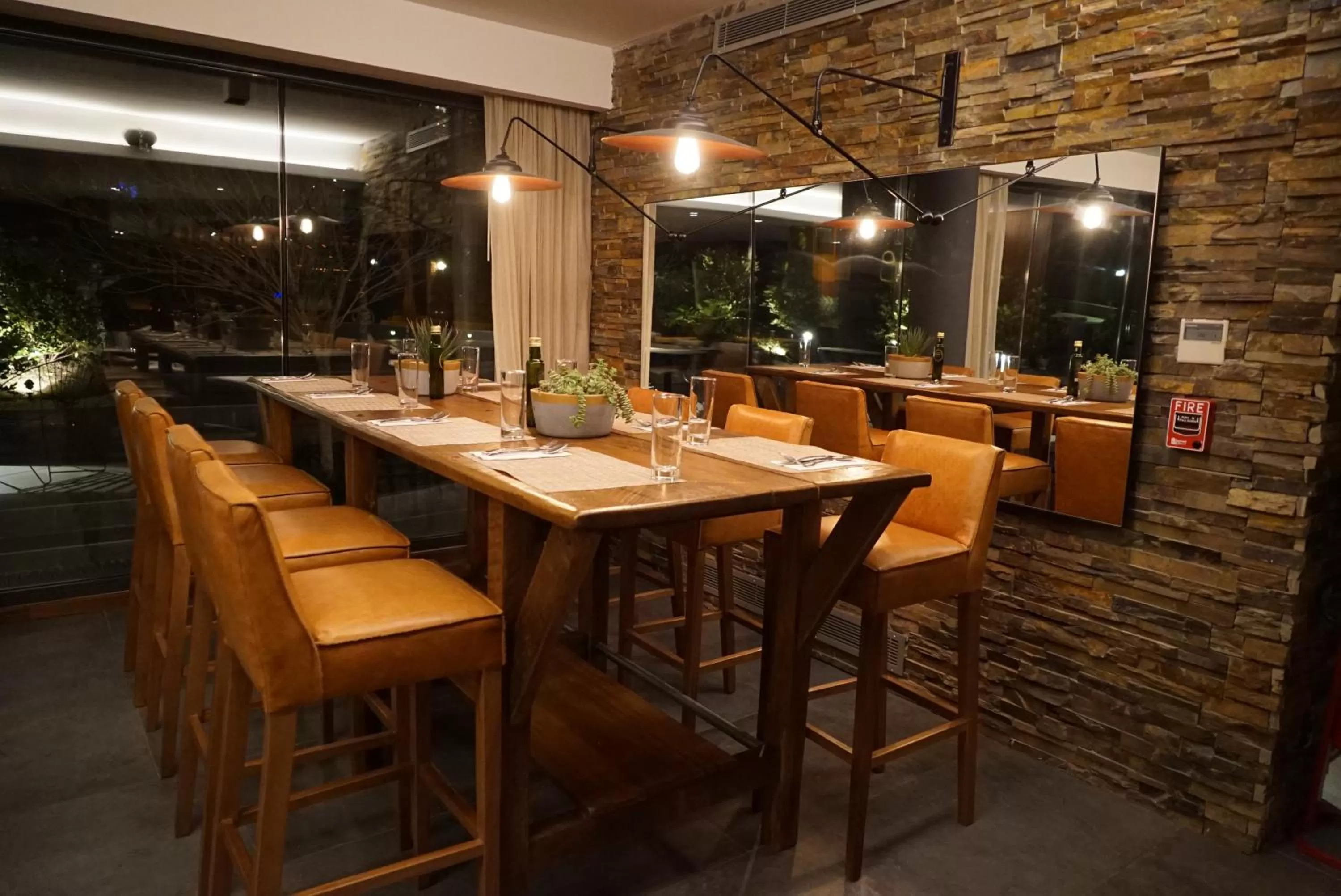 Restaurant/places to eat in Cottage Puerto Buceo