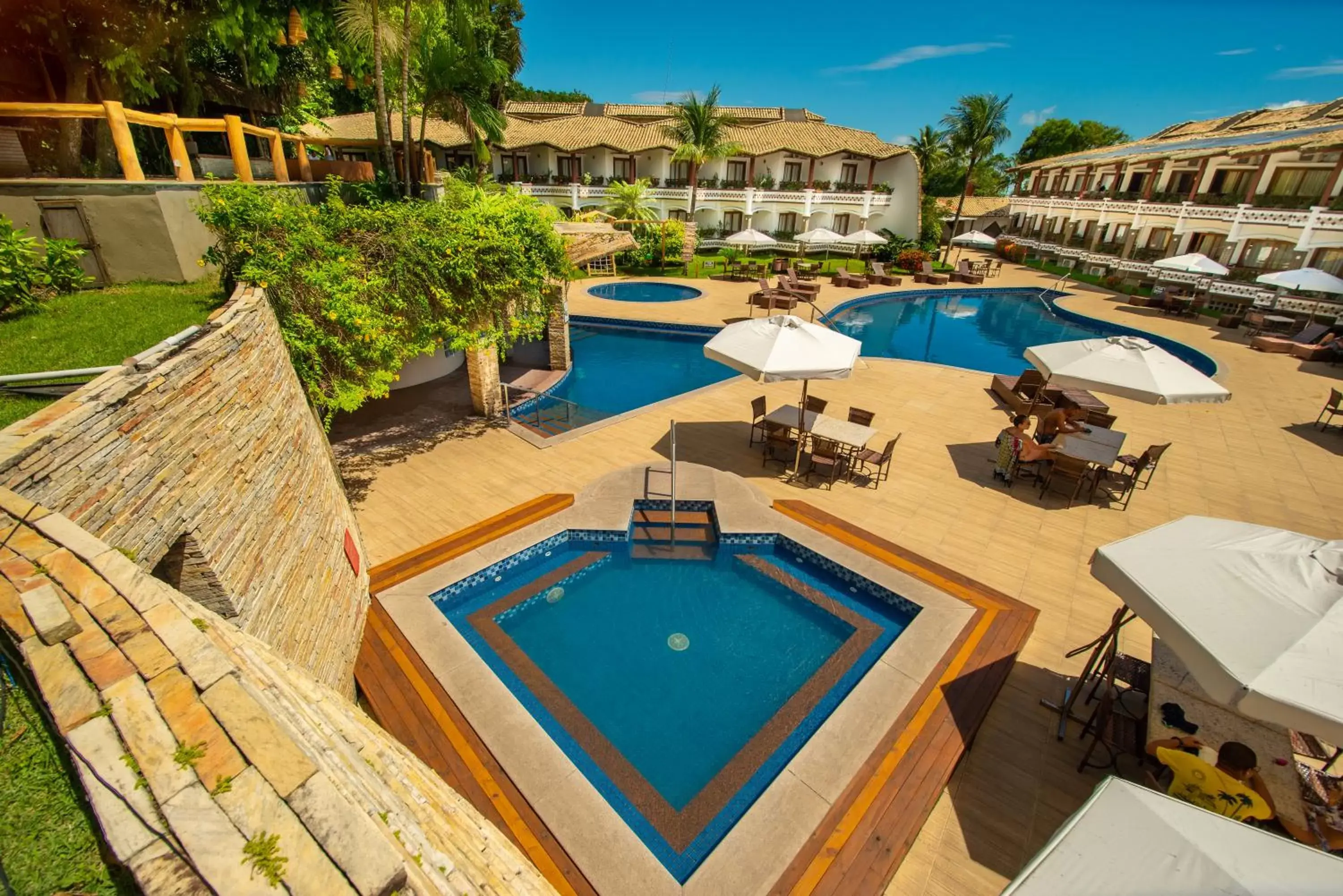 Pool View in Best Western Shalimar Praia Hotel