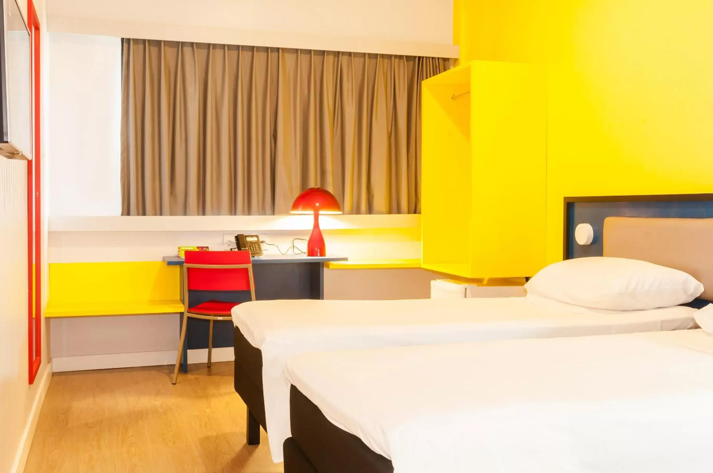 Property building, Bed in ibis Styles Sao Mateus