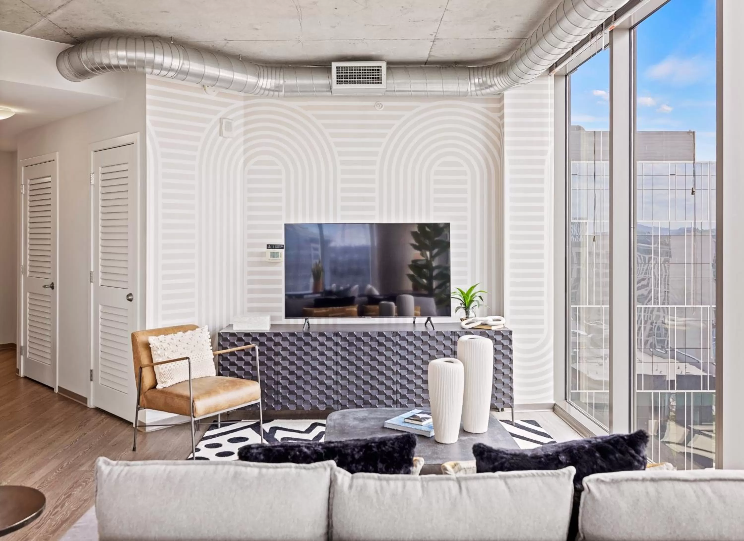 TV and multimedia in Placemakr Premier SoBro