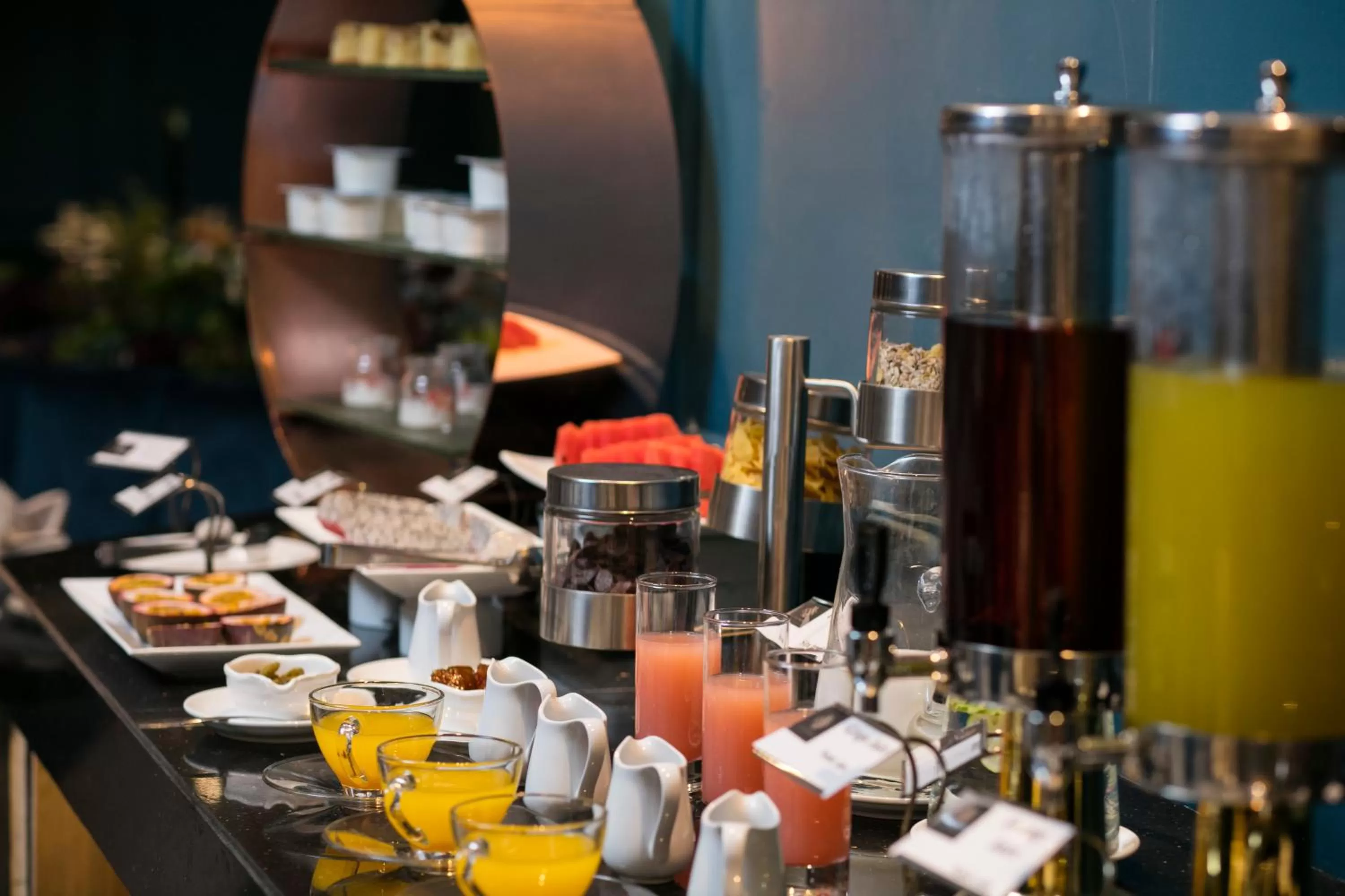 Restaurant/places to eat in Hanoi Allure Hotel