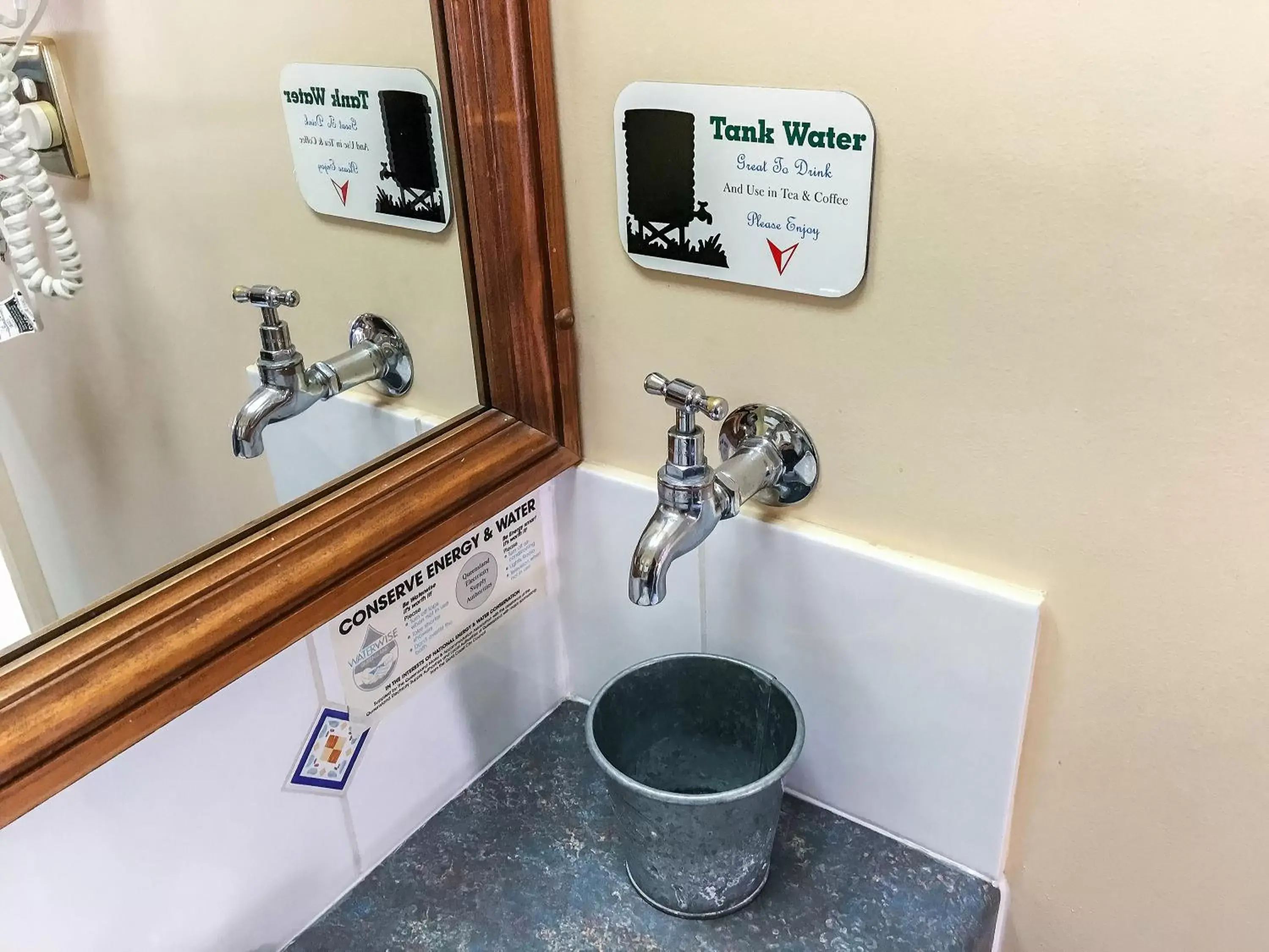 Coffee/tea facilities, Bathroom in Dalby Homestead Motel