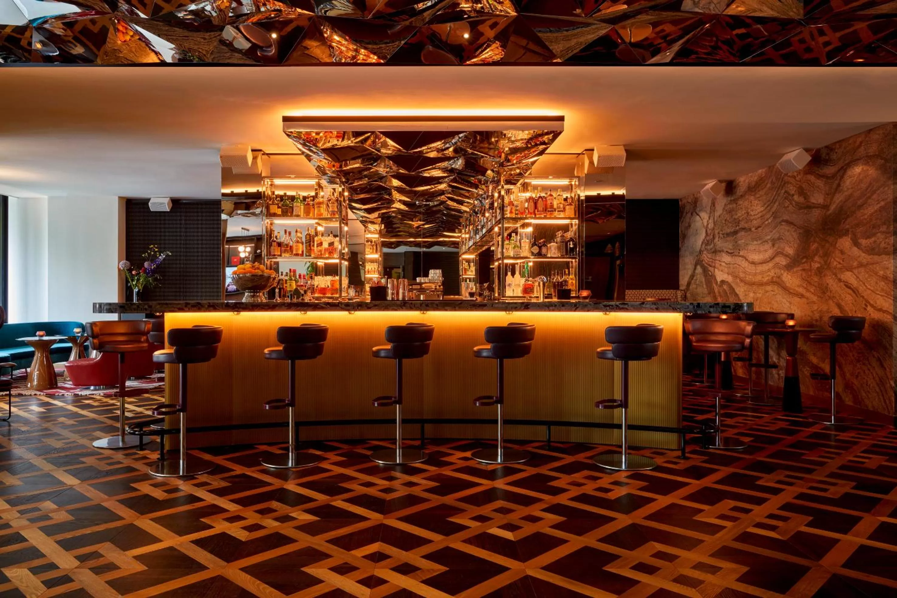 Lounge or bar in Park Centraal Amsterdam, part of Sircle Collection