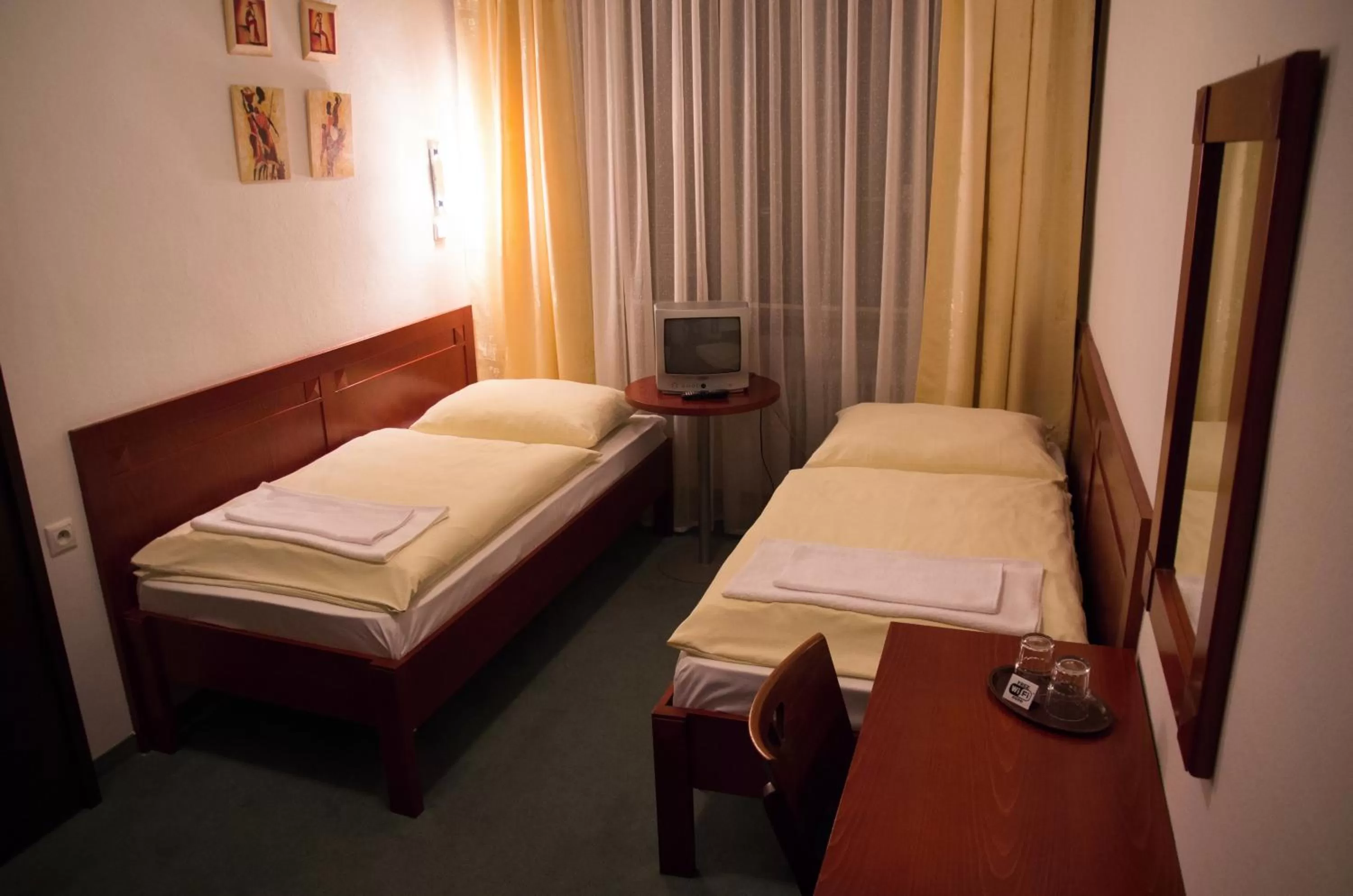 Photo of the whole room, Bed in Hotel Bothe