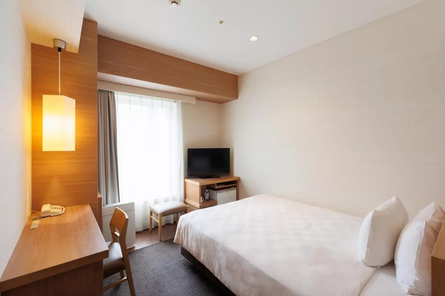 Bed in Hotel Resol Trinity Hakata