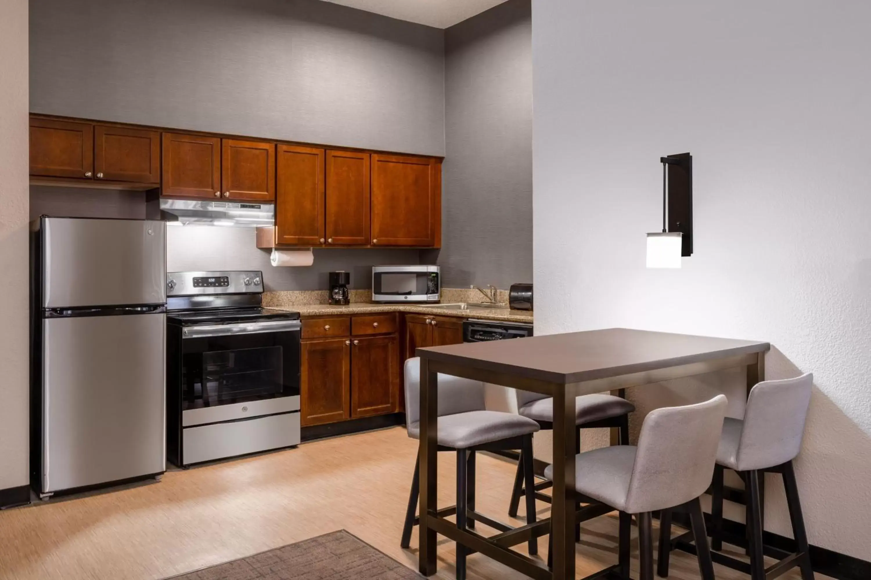 Kitchen or kitchenette, Kitchen/Kitchenette in Residence Inn by Marriott Chicago Oak Brook