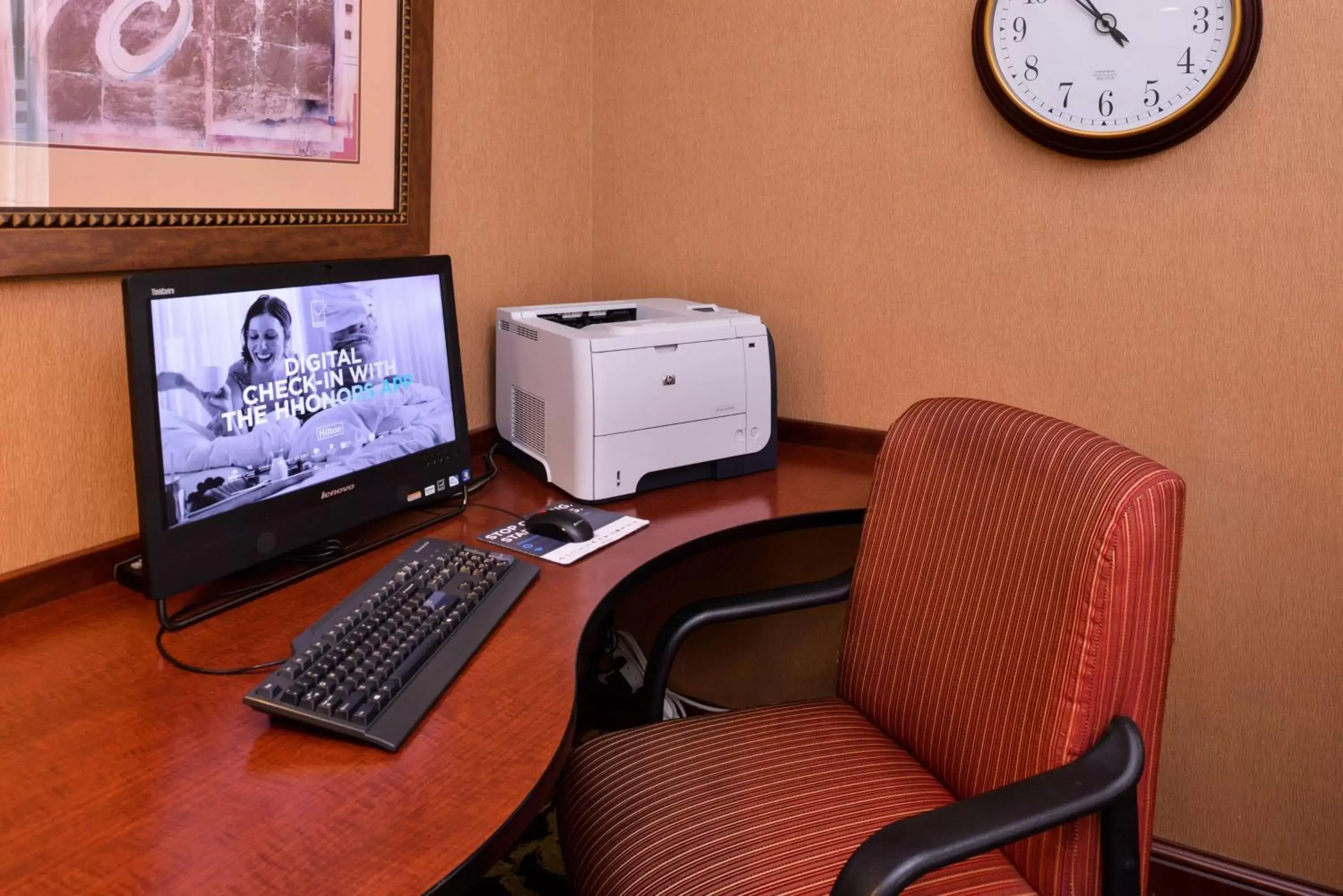 Business facilities in Hampton Inn Litchfield