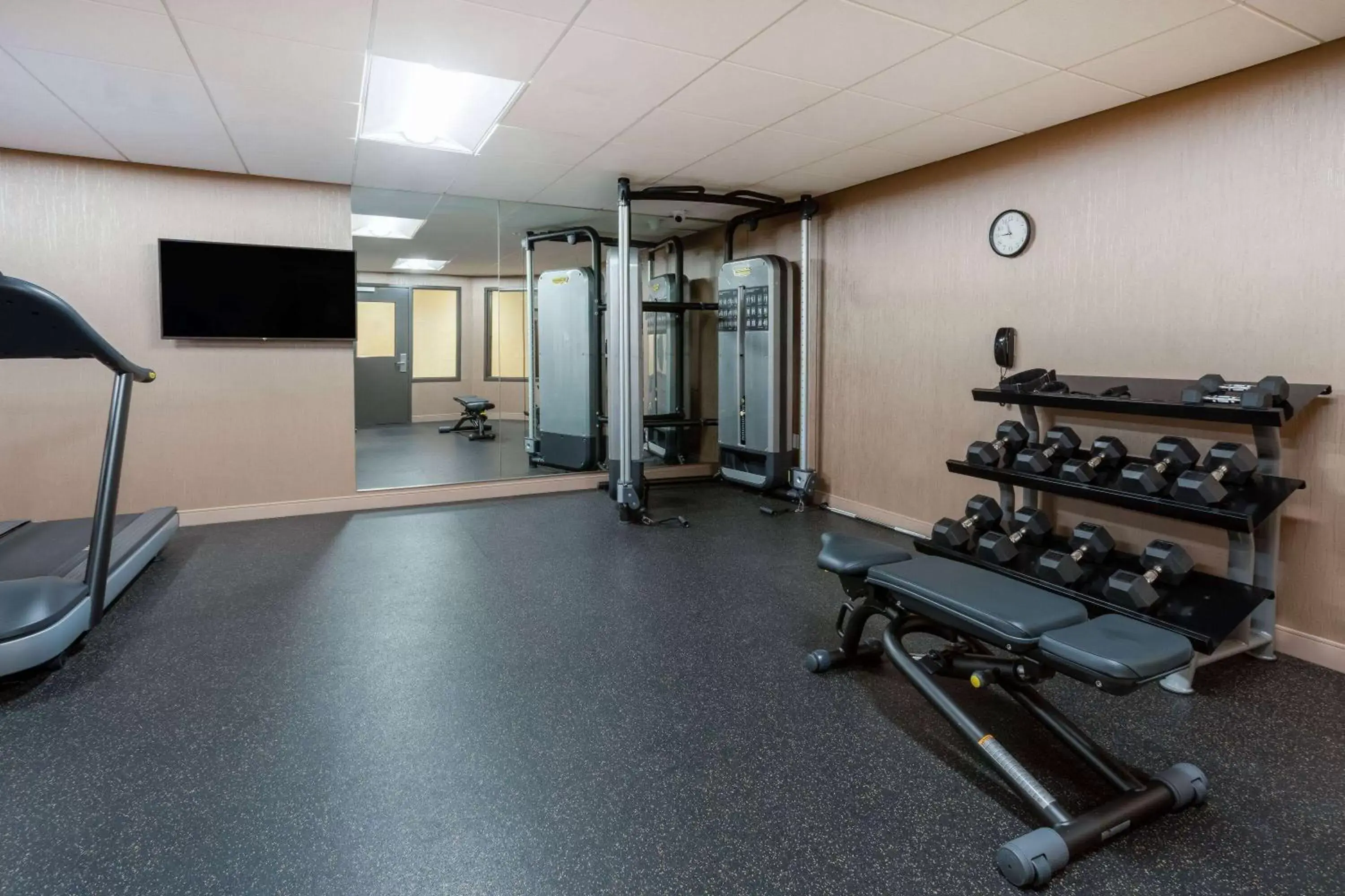 Fitness Center/Facilities in Days Inn & Suites by Wyndham Denver International Airport