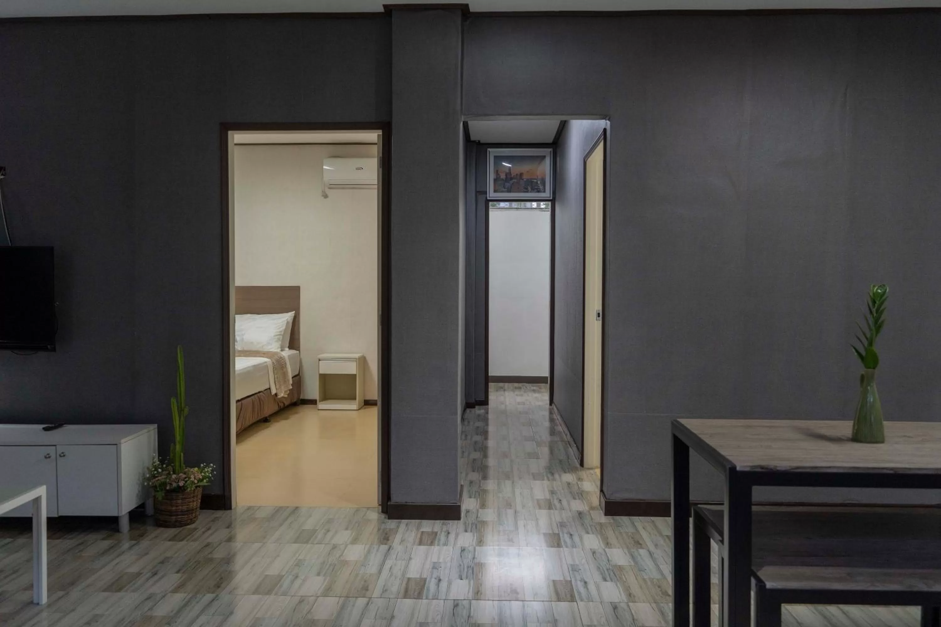 Property building, Bed in Adela Resort Panglao