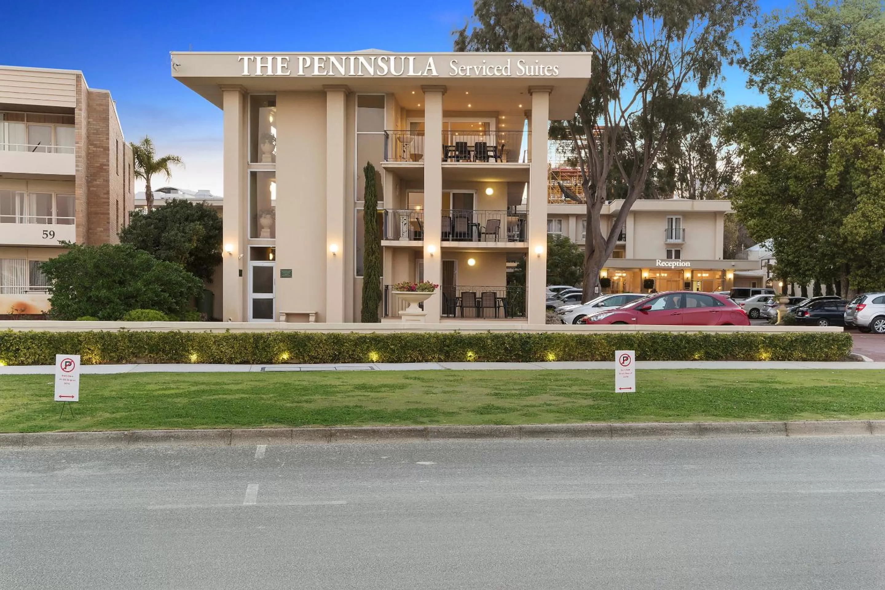 Property building in The Peninsula Riverside Serviced Apartments