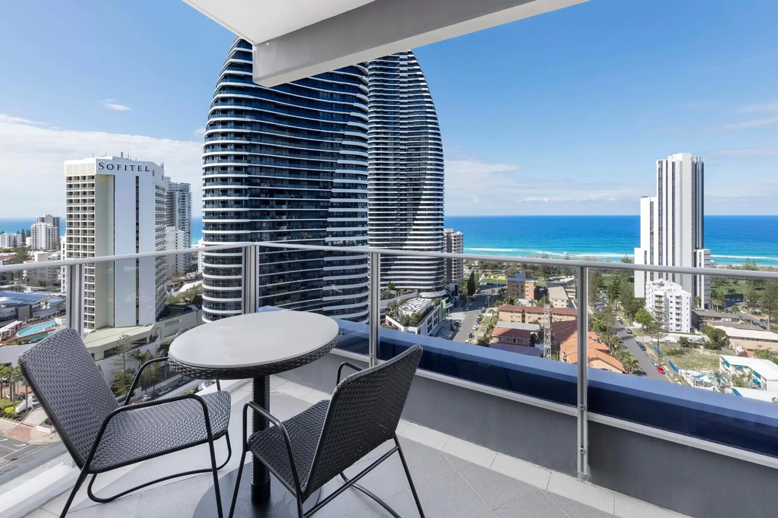 Balcony/Terrace in Meriton Suites Broadbeach