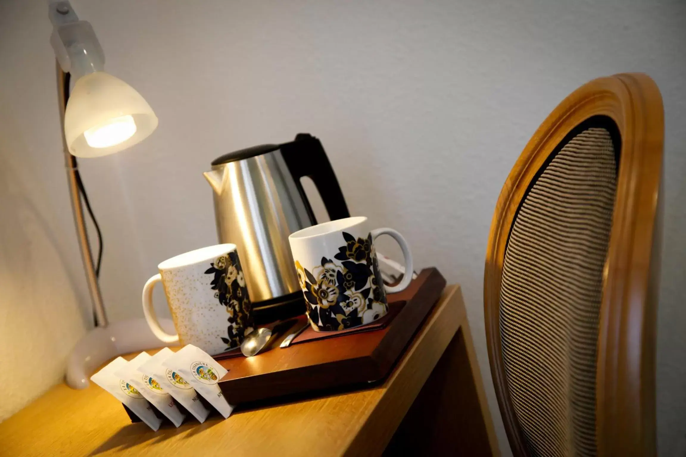 Coffee/tea facilities in Logis REX HOTEL Lorient