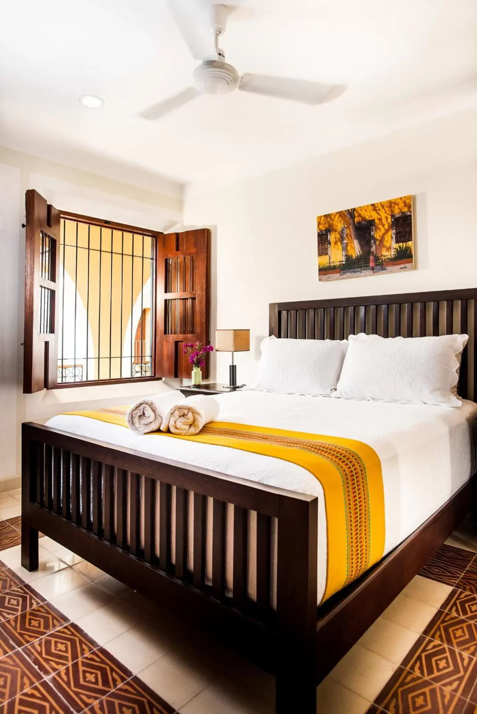 Big Deluxe Suite in Boutique by The Museo Big Deluxe Suite in Boutique by The Museo