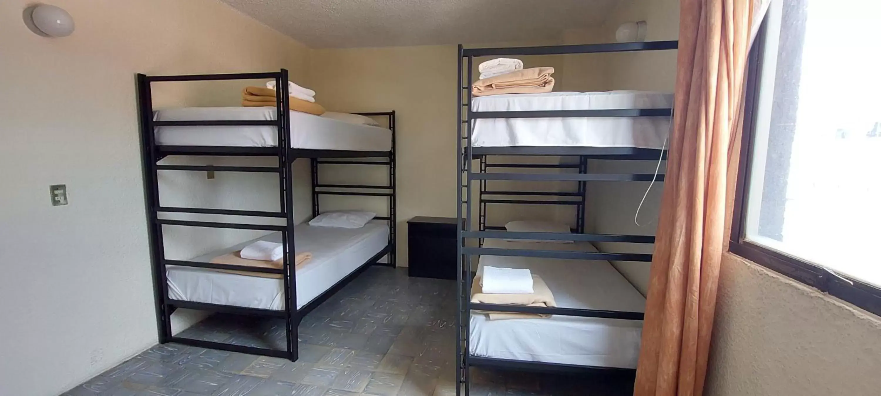 Photo of the whole room, Bunk Bed in Residencias Señorial