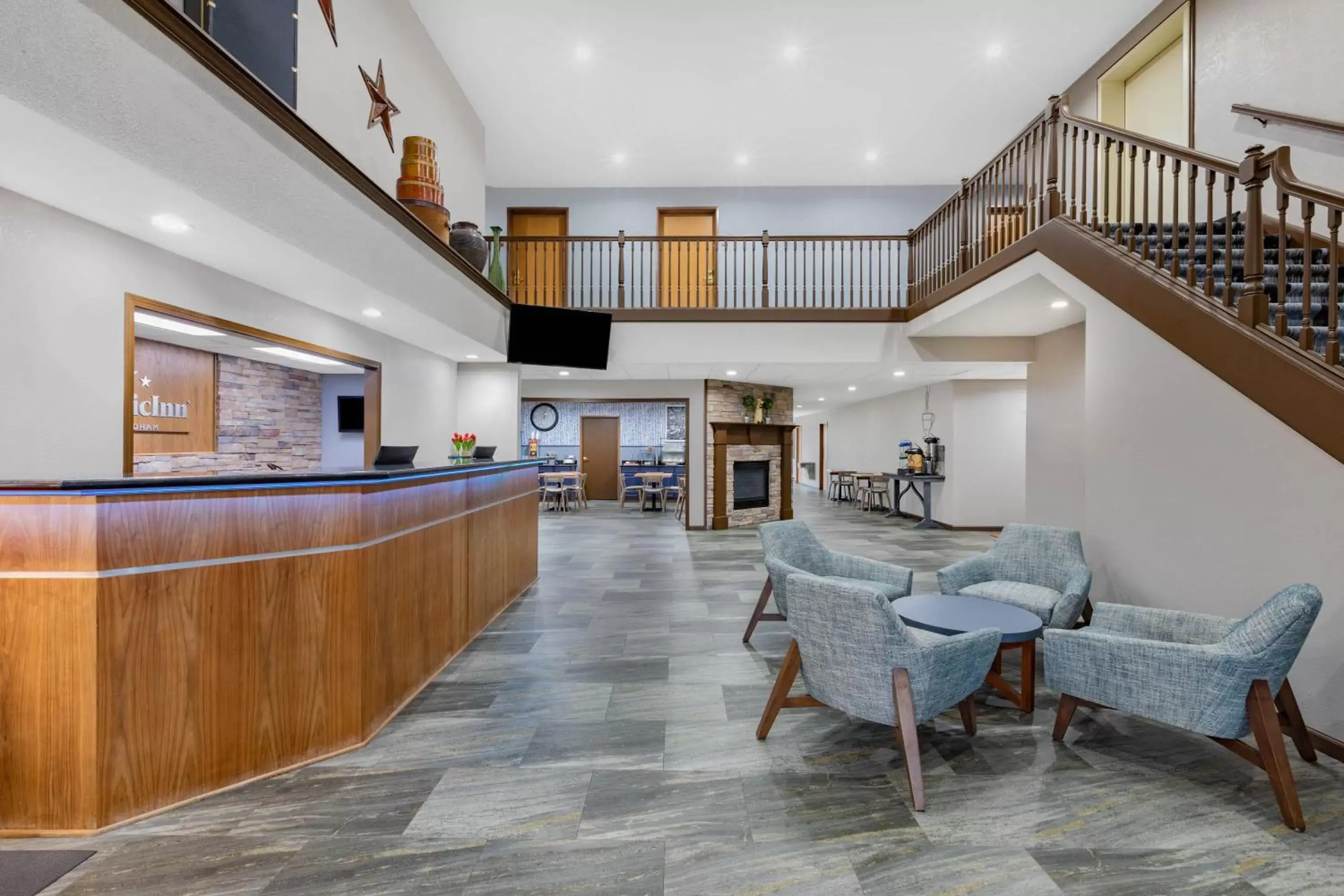 Lobby or reception in AmericInn by Wyndham Pella Lobby or reception in AmericInn by Wyndham Pella