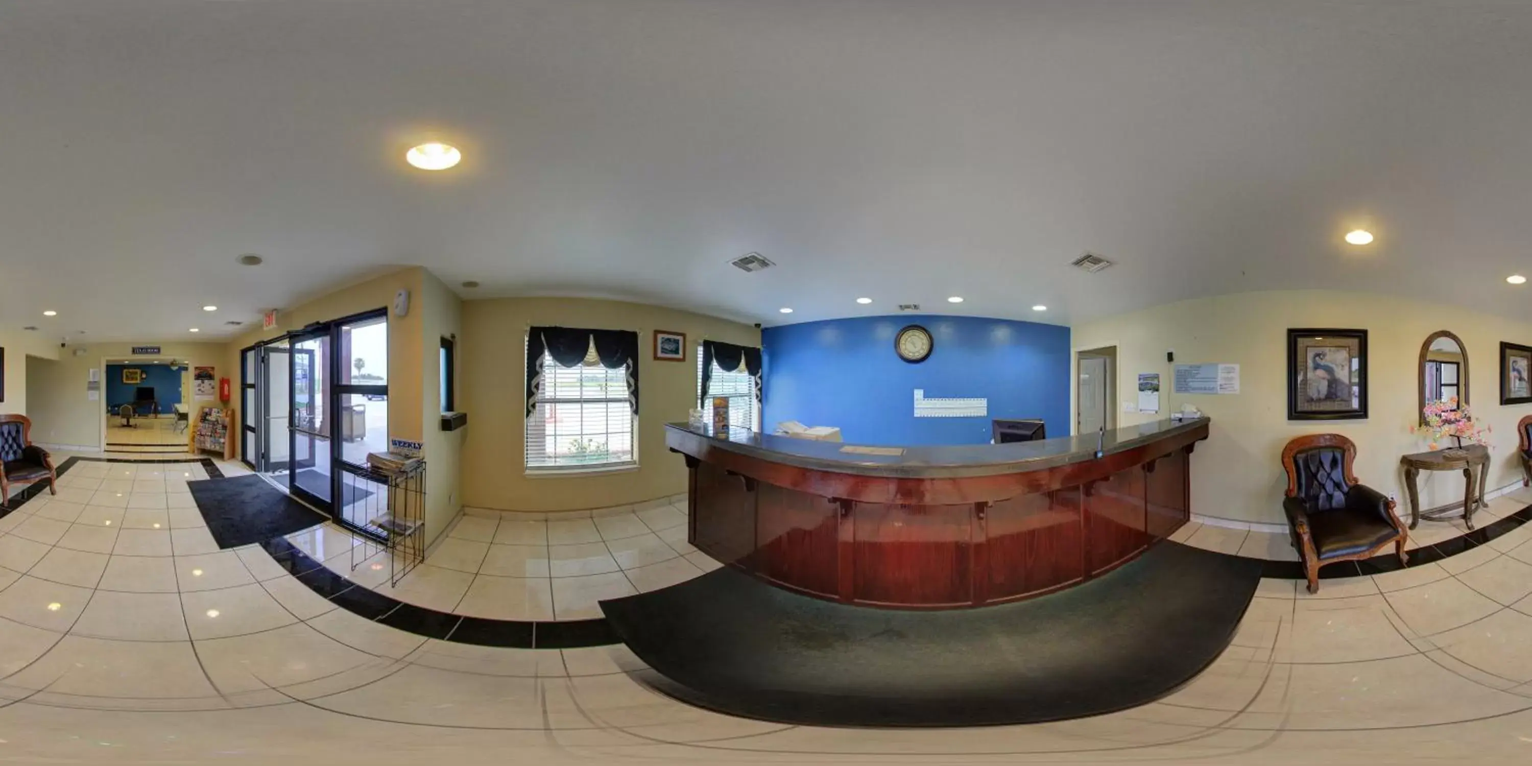 Lobby/Reception in Deluxe Inn and Suites